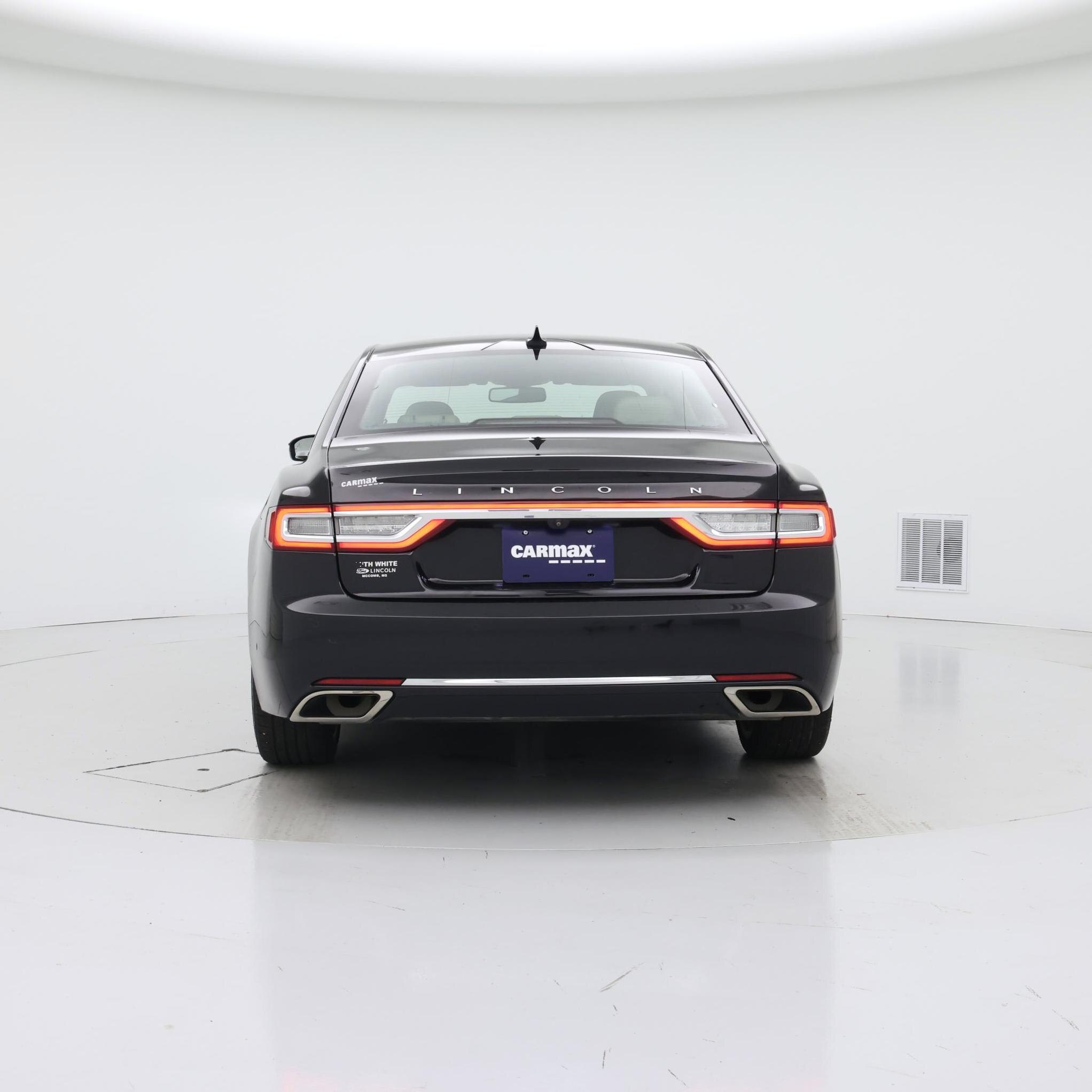Thumbnail: 2019 Lincoln Continental - 6