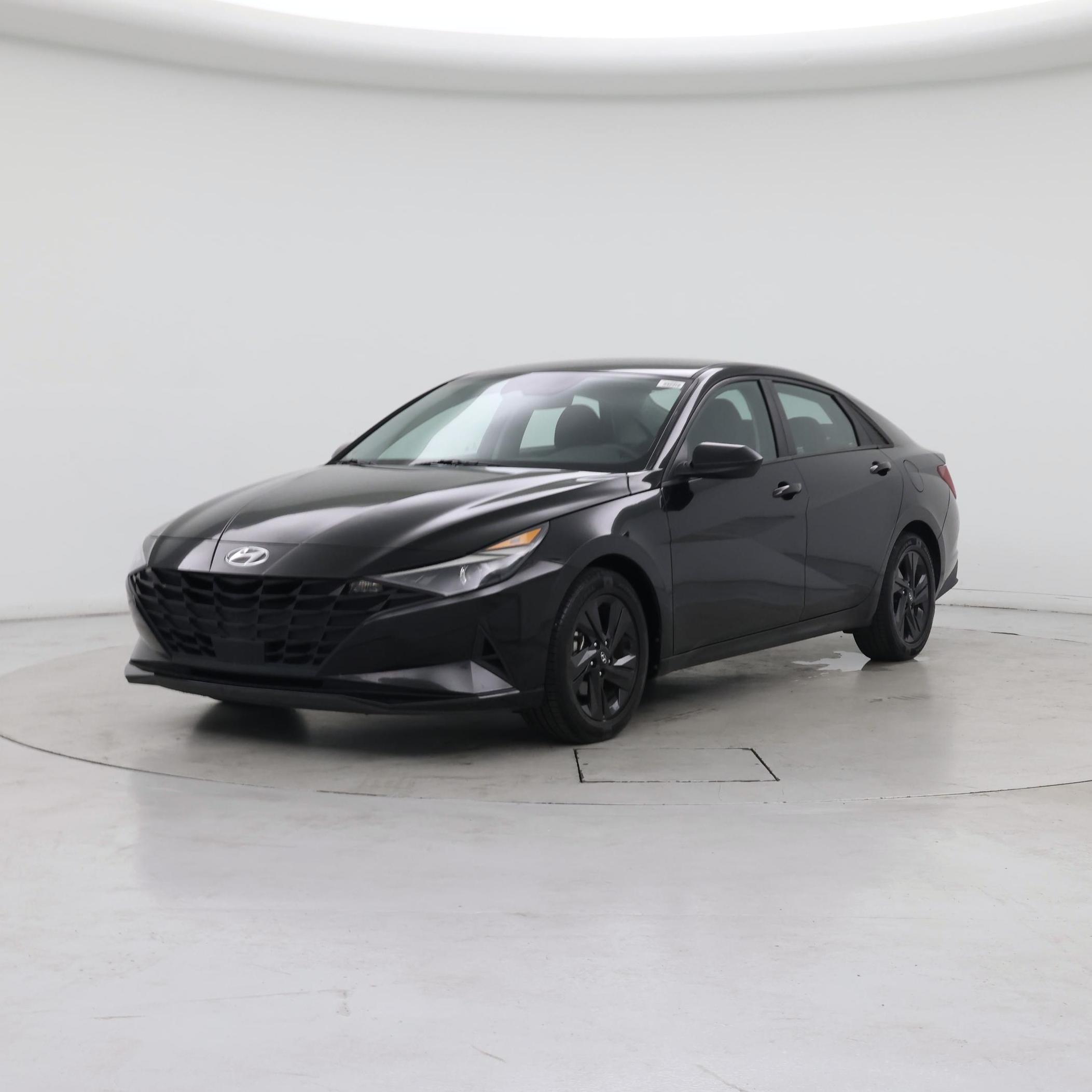 Thumbnail: 2022 Hyundai Elantra - 4