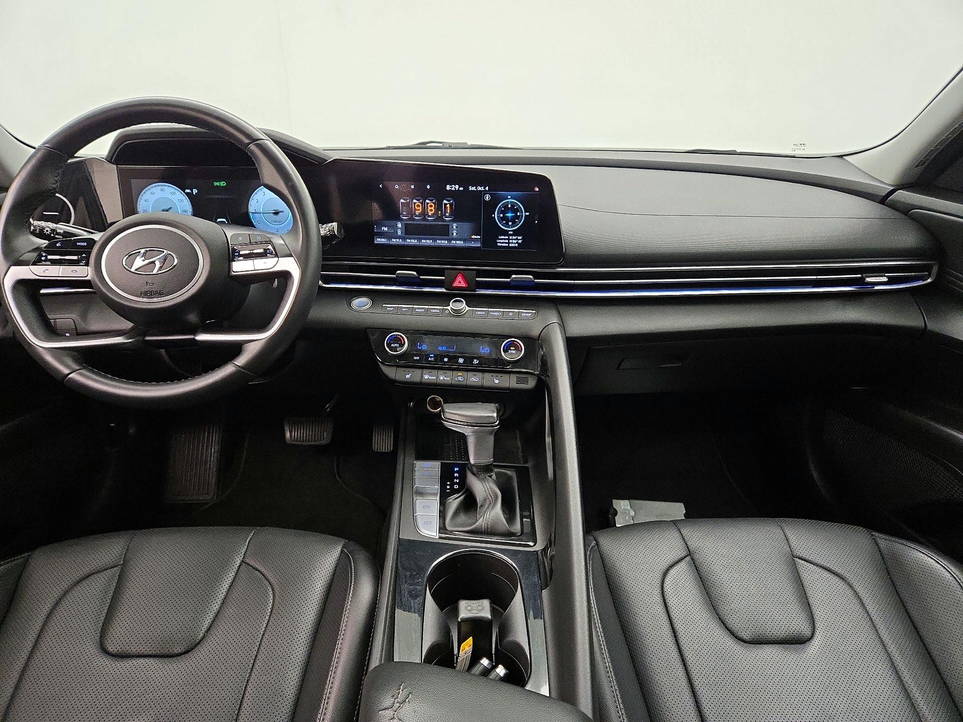 Thumbnail: 2021 Hyundai Elantra - 9