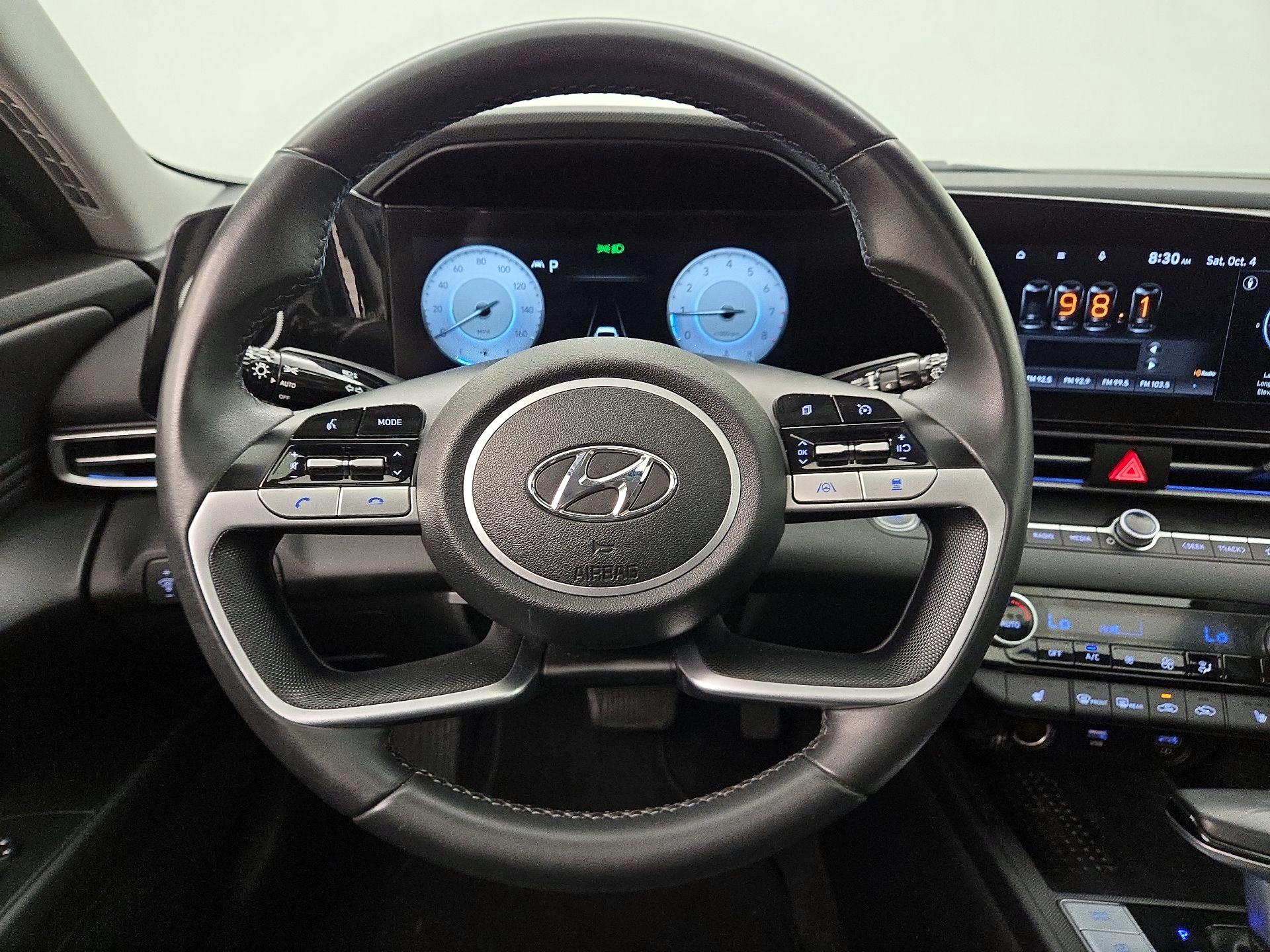 Thumbnail: 2021 Hyundai Elantra - 10