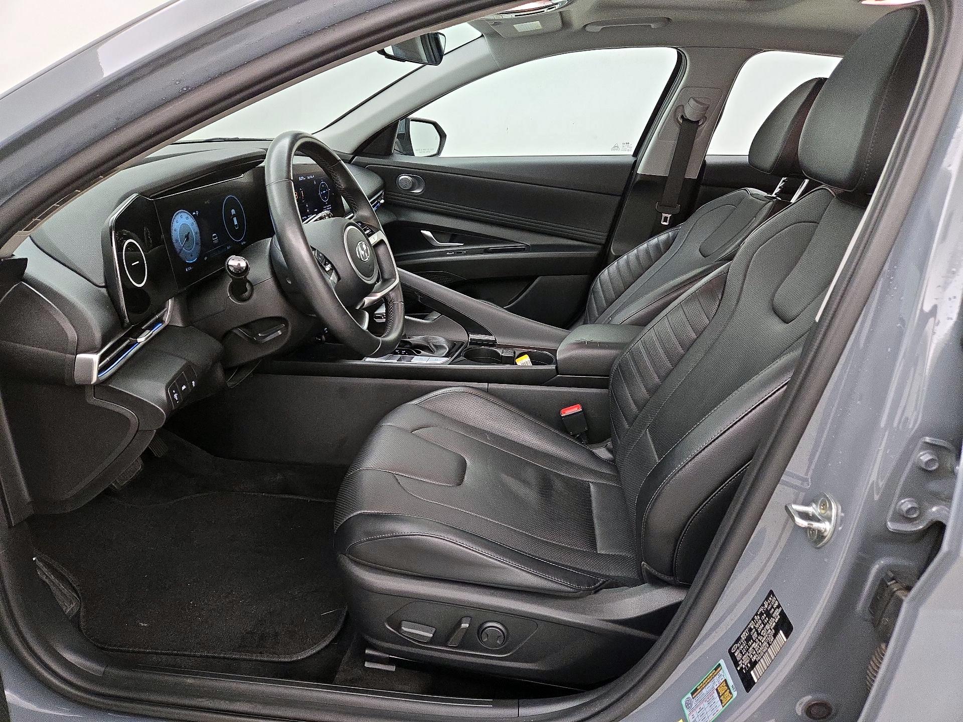Thumbnail: 2021 Hyundai Elantra - 11