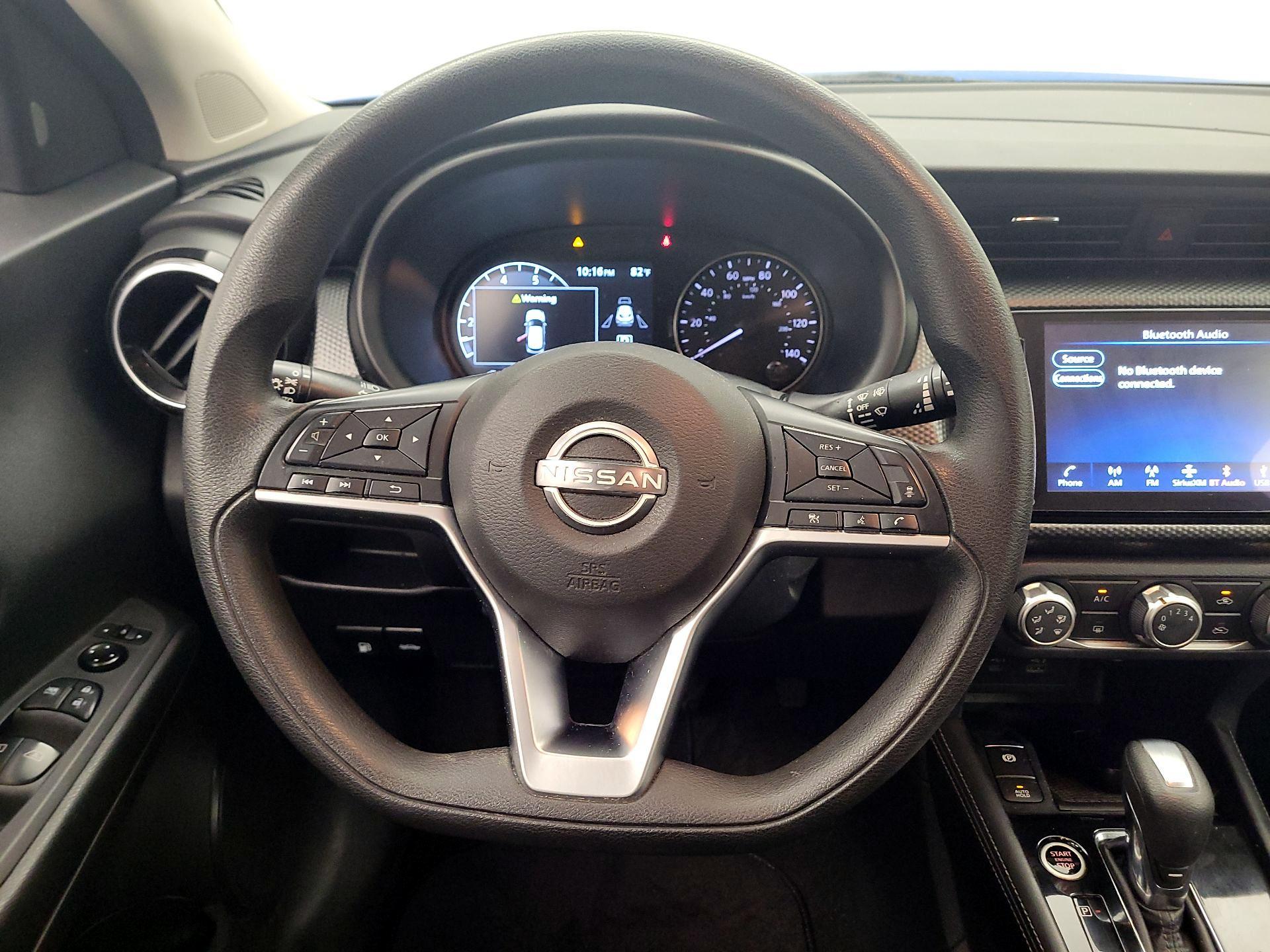 Thumbnail: 2023 Nissan Kicks - 10