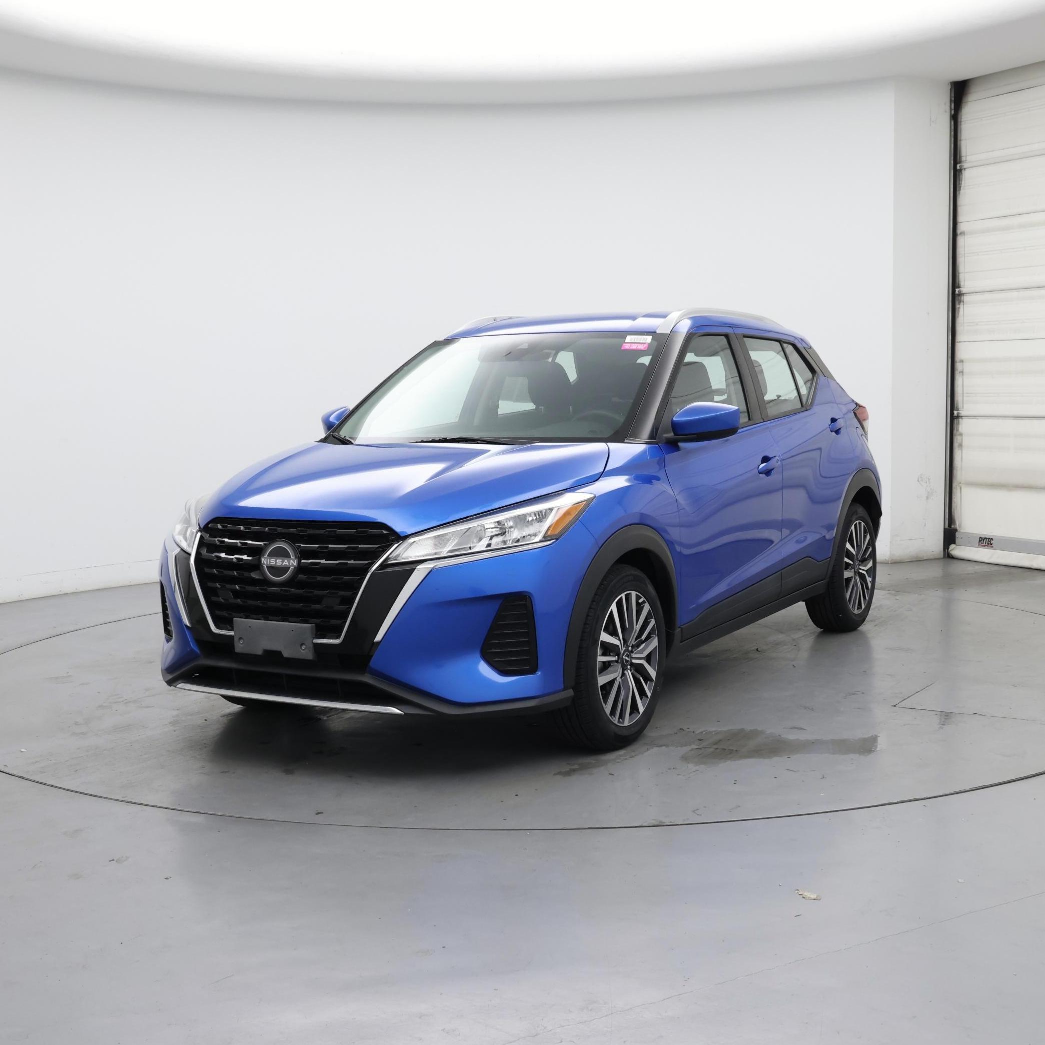 Thumbnail: 2023 Nissan Kicks - 4