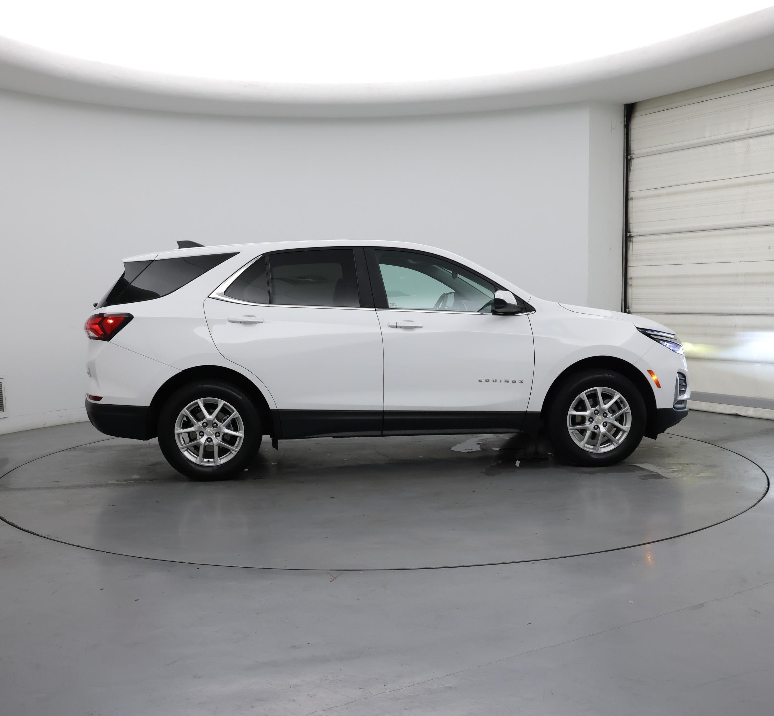 Thumbnail: 2023 Chevrolet Equinox - 7