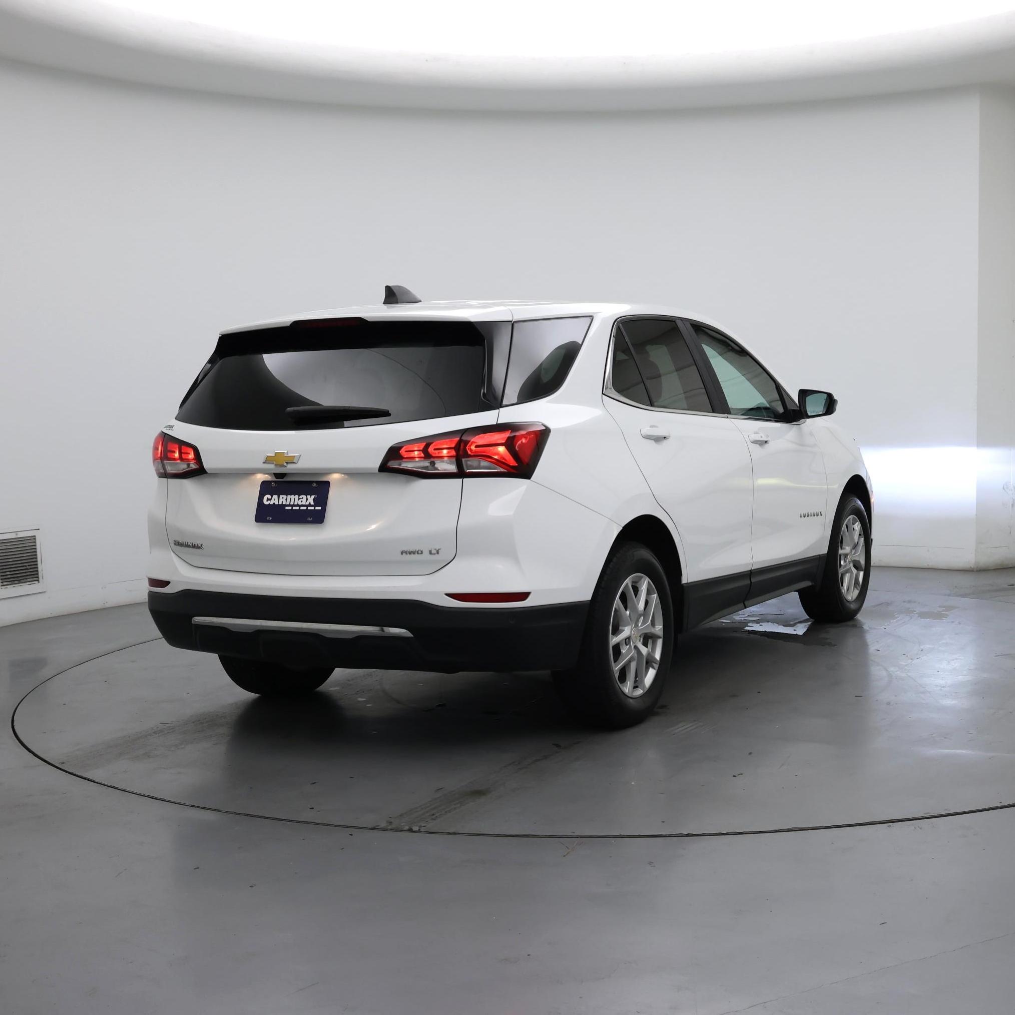 Thumbnail: 2023 Chevrolet Equinox - 8
