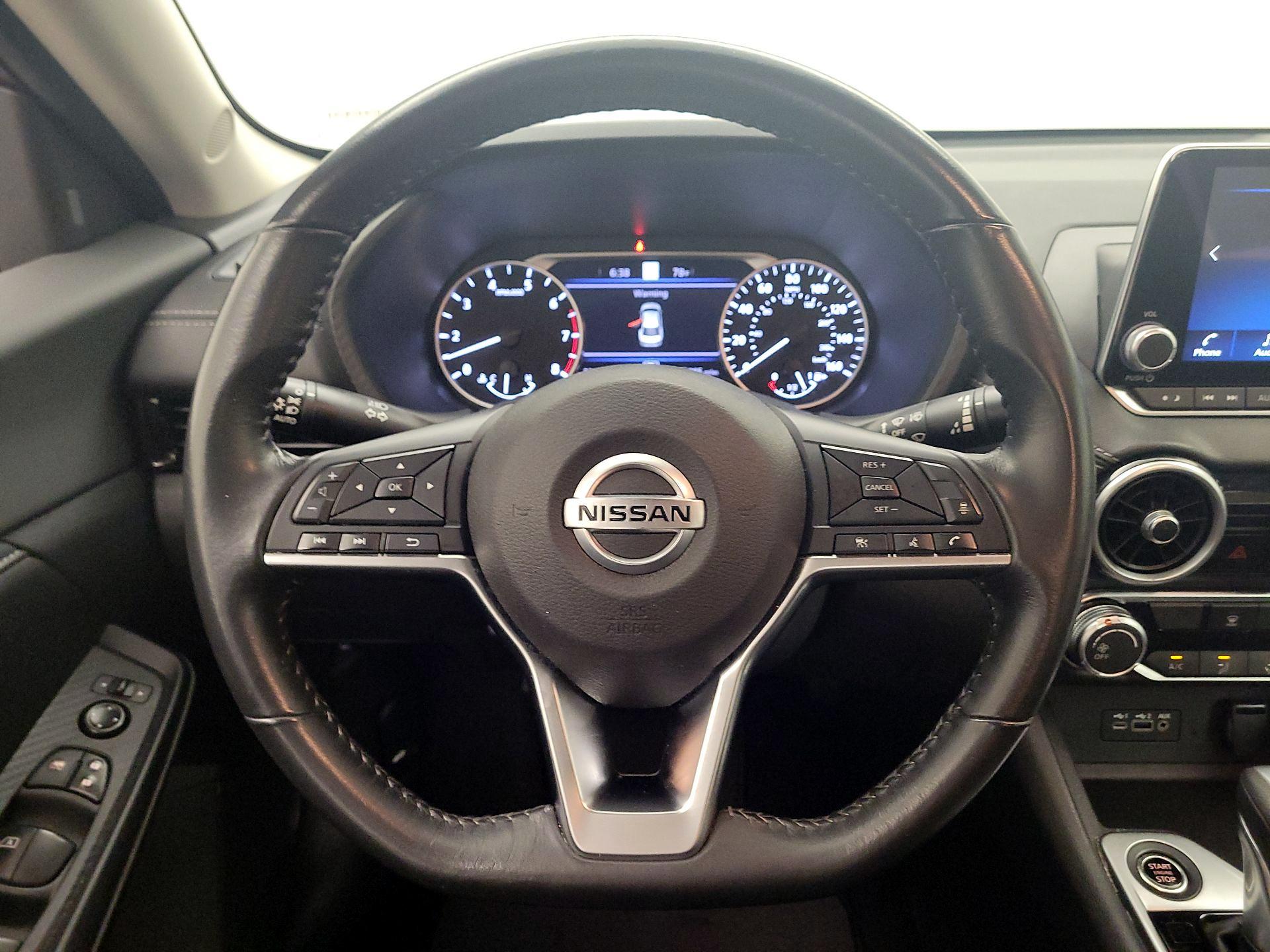 Thumbnail: 2023 Nissan Sentra - 10
