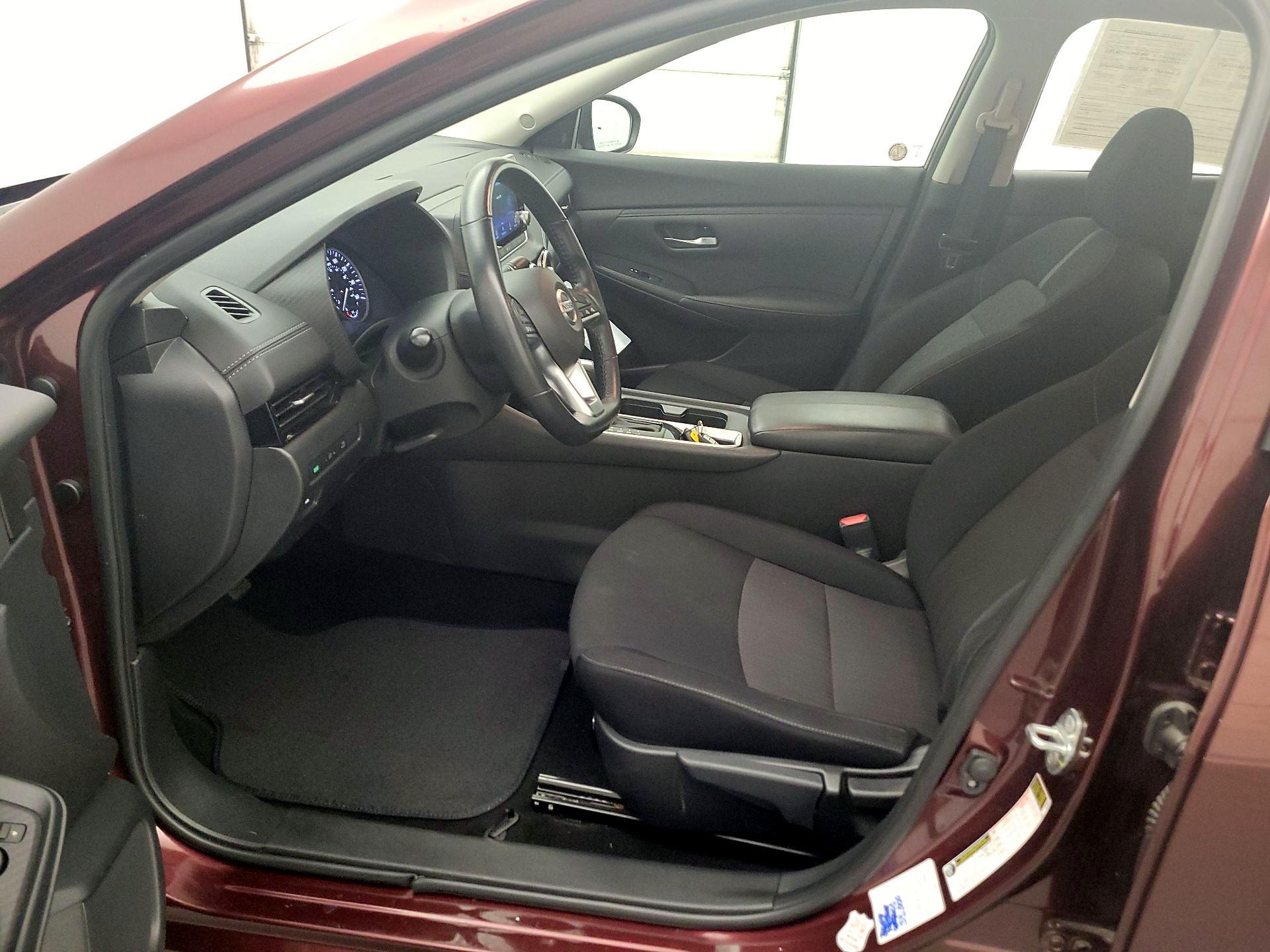 Thumbnail: 2023 Nissan Sentra - 11