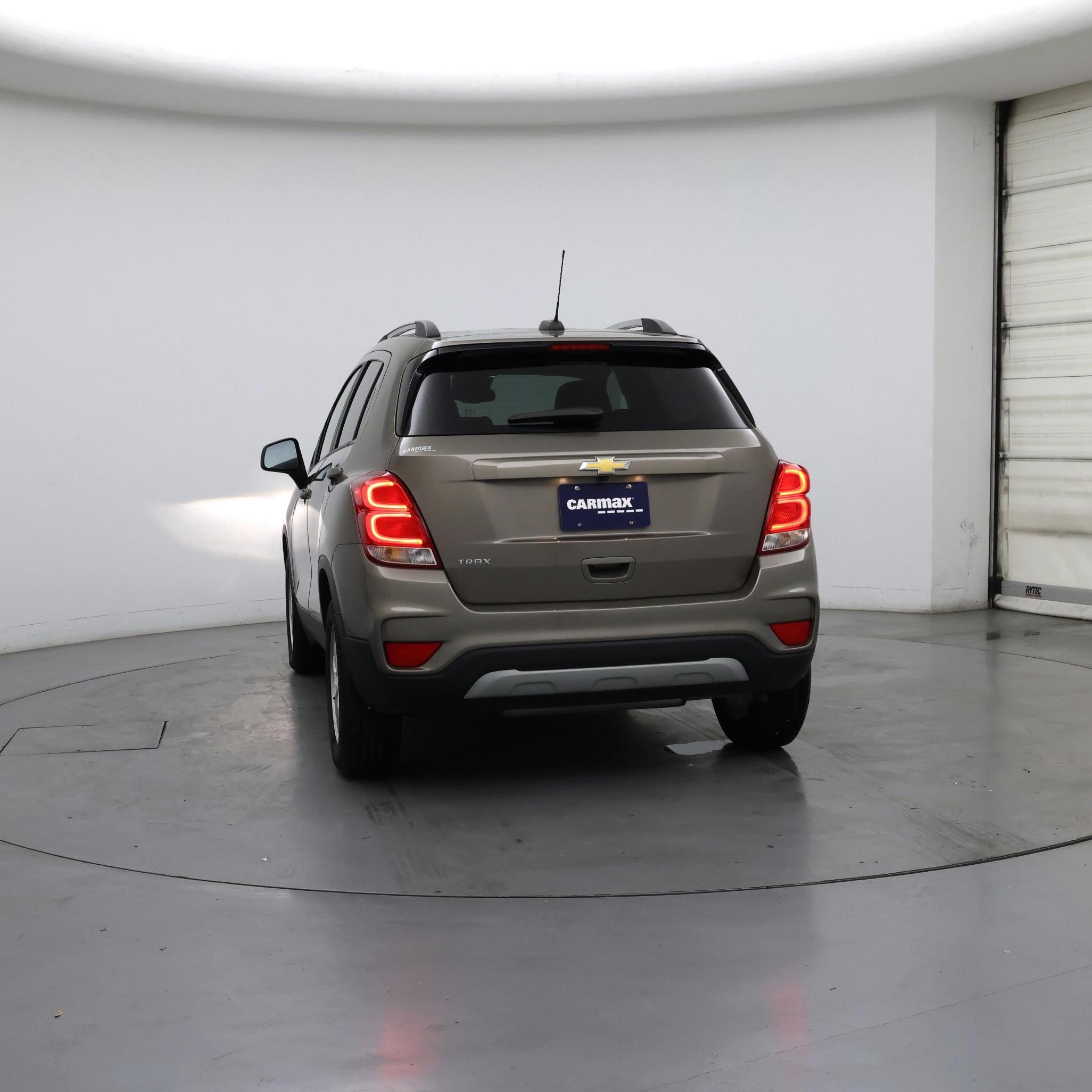 Thumbnail: 2022 Chevrolet Trax - 6