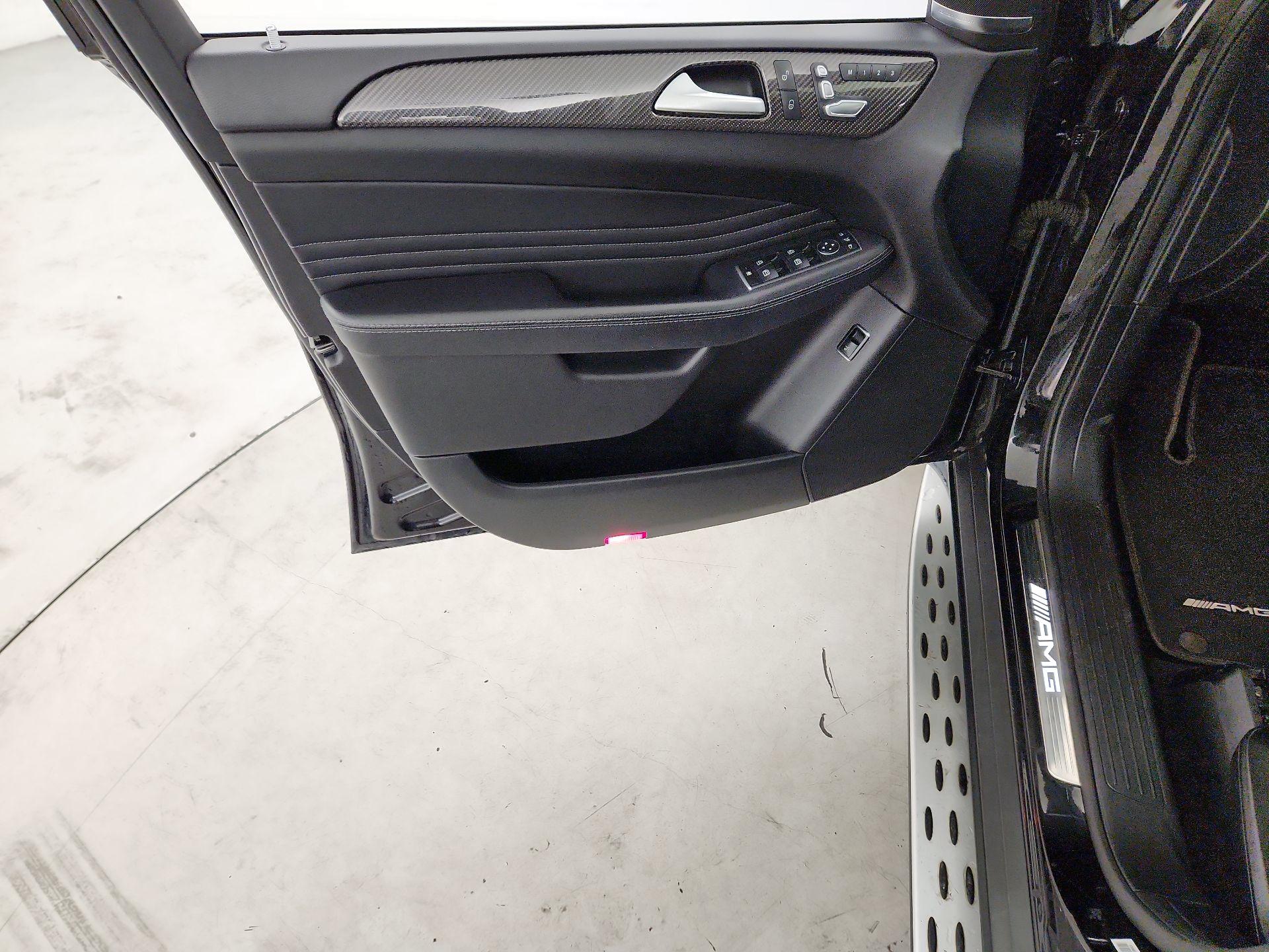 Thumbnail: 2019 Mercedes-Benz GLE - 12