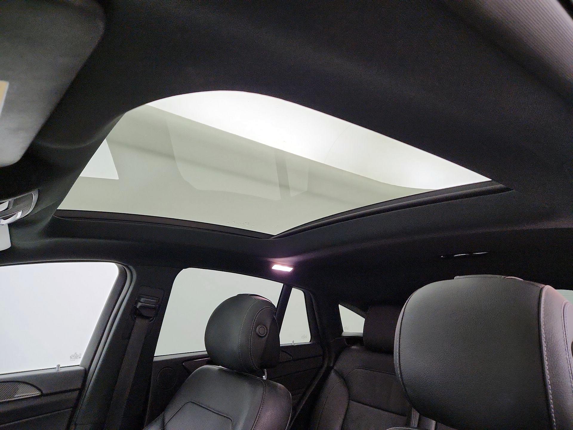 Thumbnail: 2019 Mercedes-Benz GLE - 20