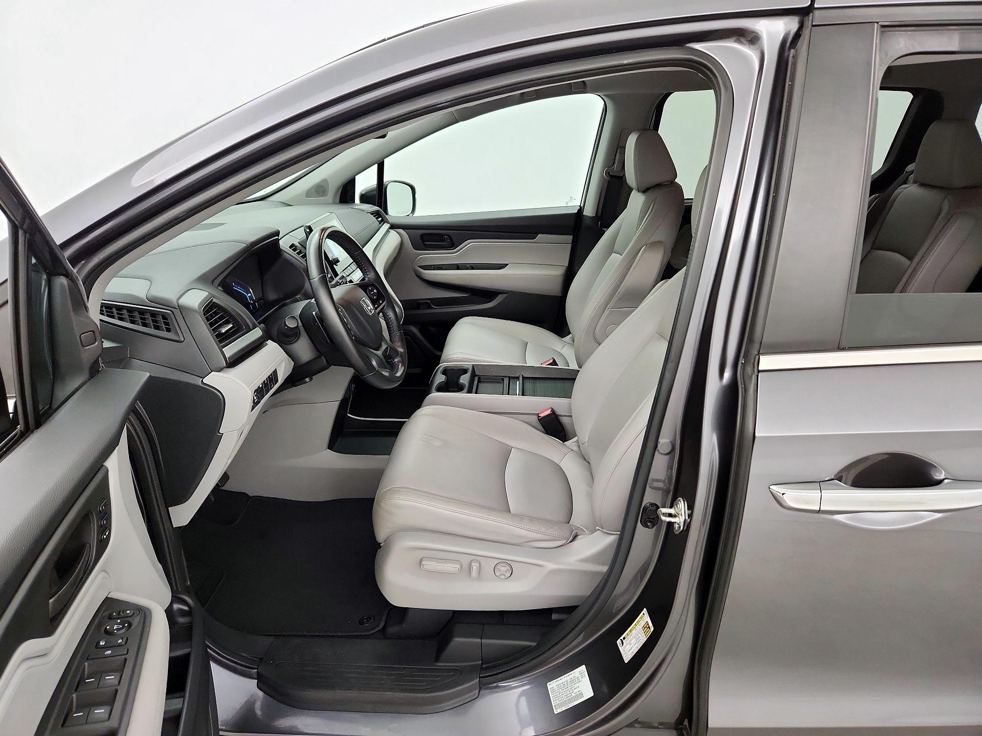 Thumbnail: 2018 Honda Odyssey - 11