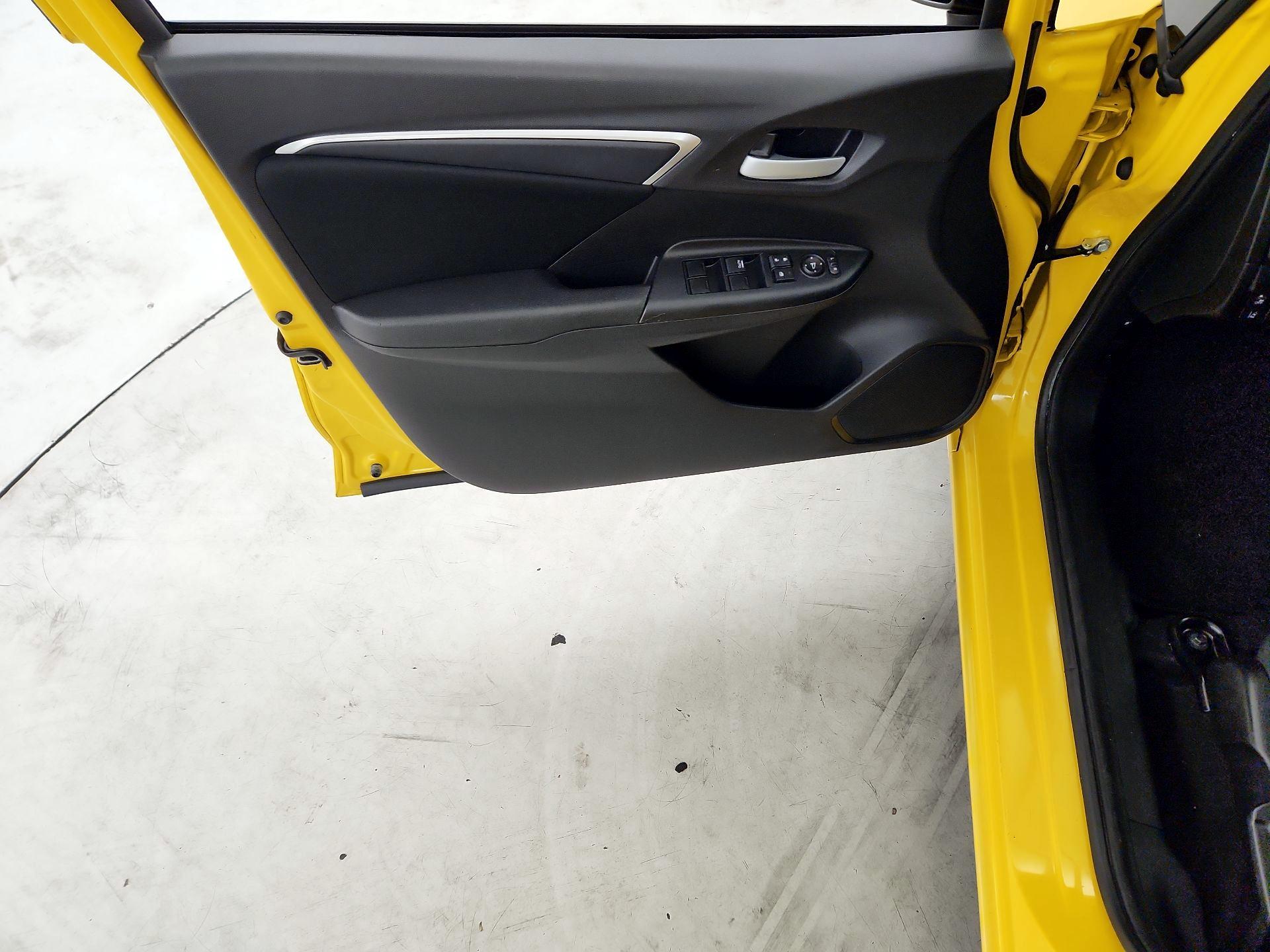 Thumbnail: 2018 Honda Fit - 12