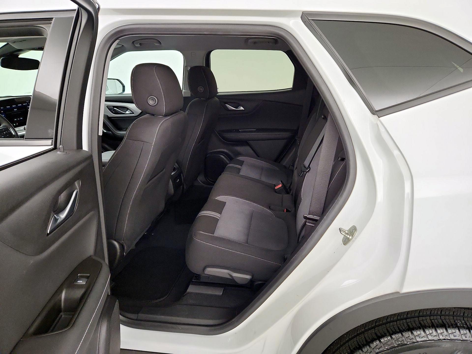 Thumbnail: 2023 Chevrolet Blazer - 19