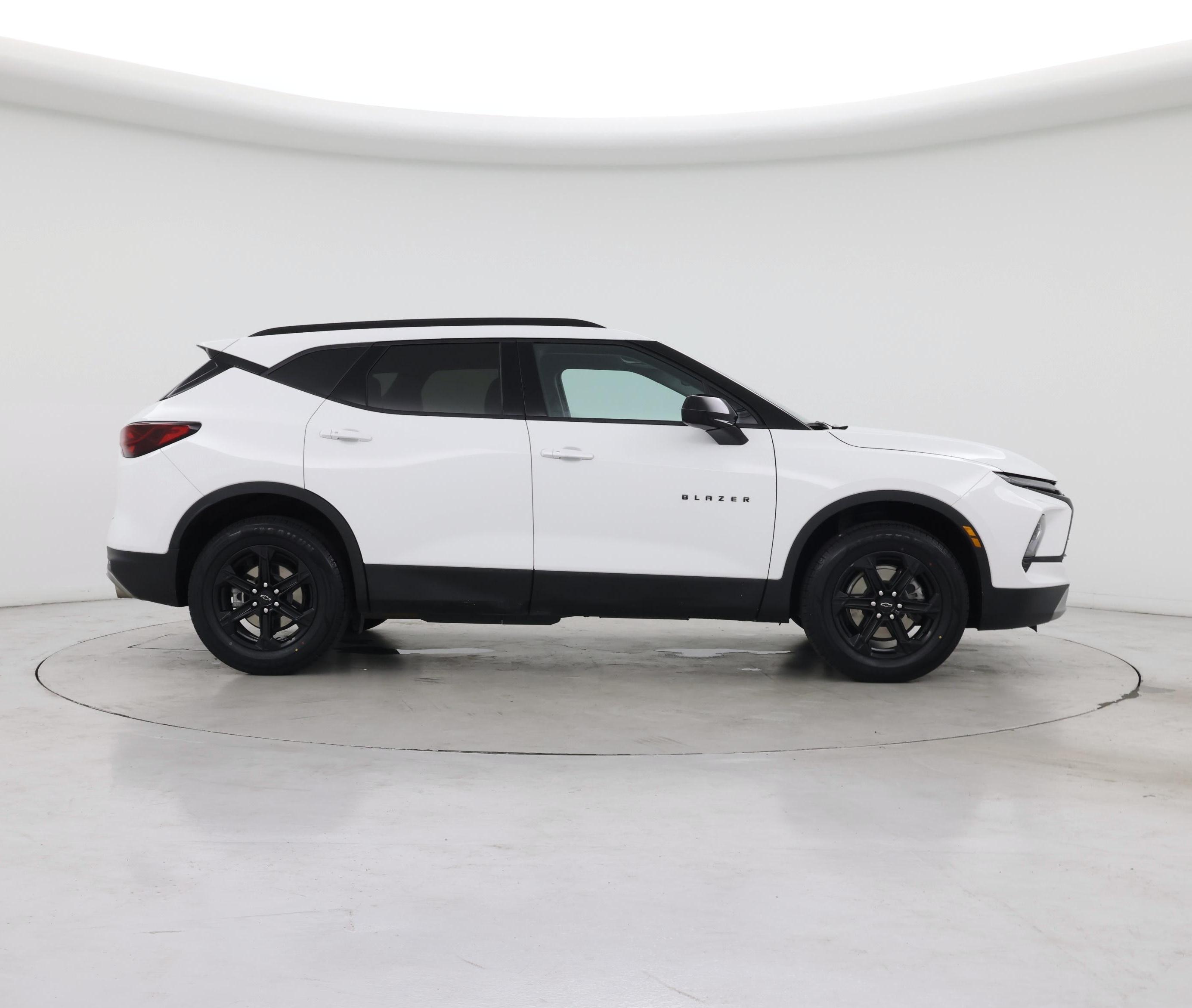 Thumbnail: 2023 Chevrolet Blazer - 7