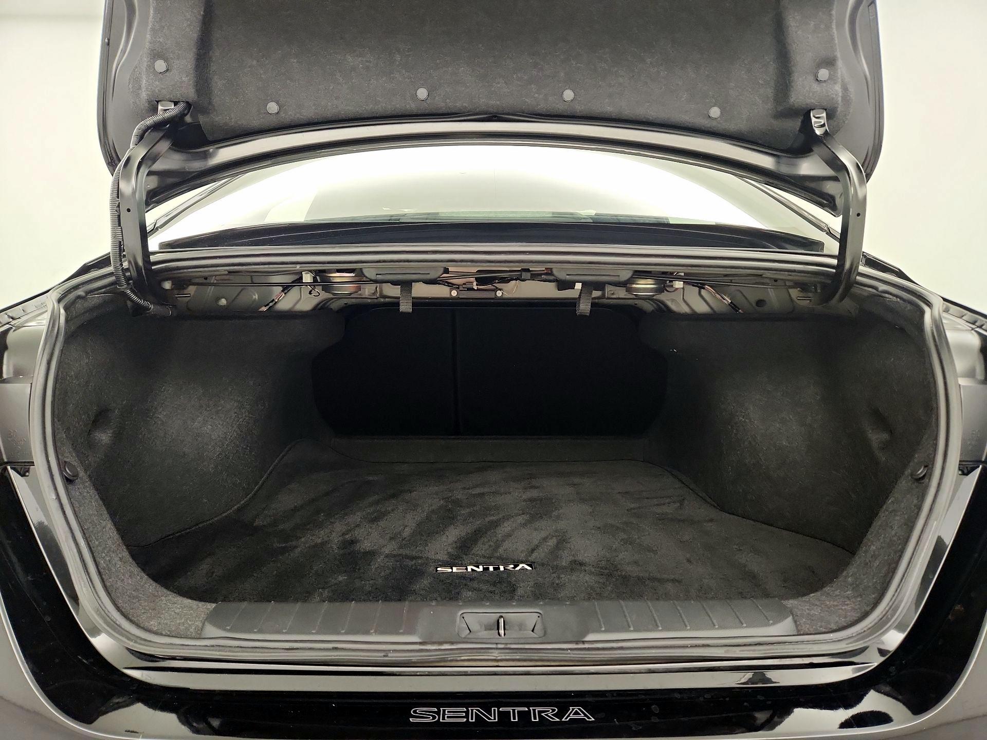 Thumbnail: 2024 Nissan Sentra - 20
