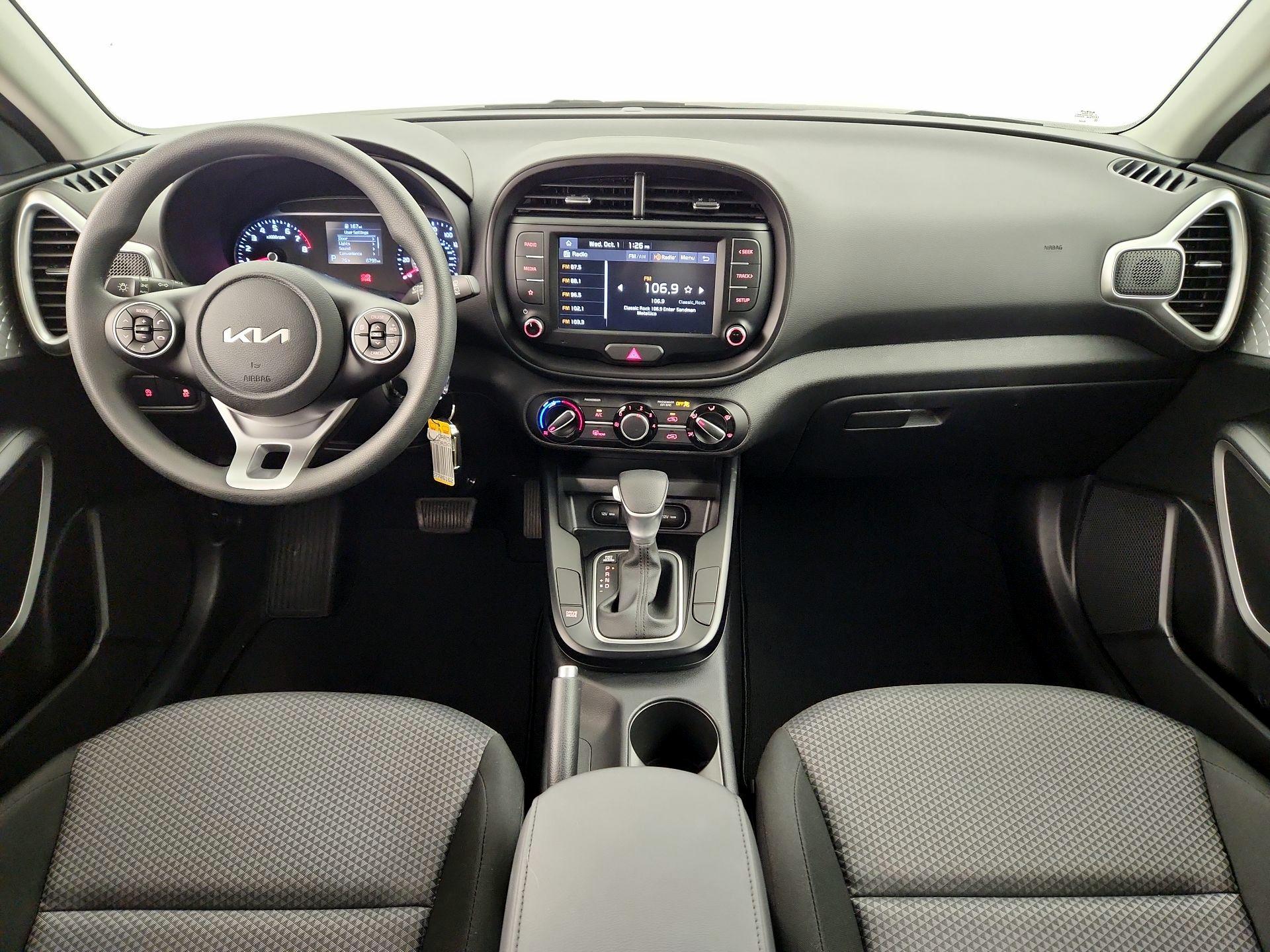 Thumbnail: 2022 Kia Soul - 9