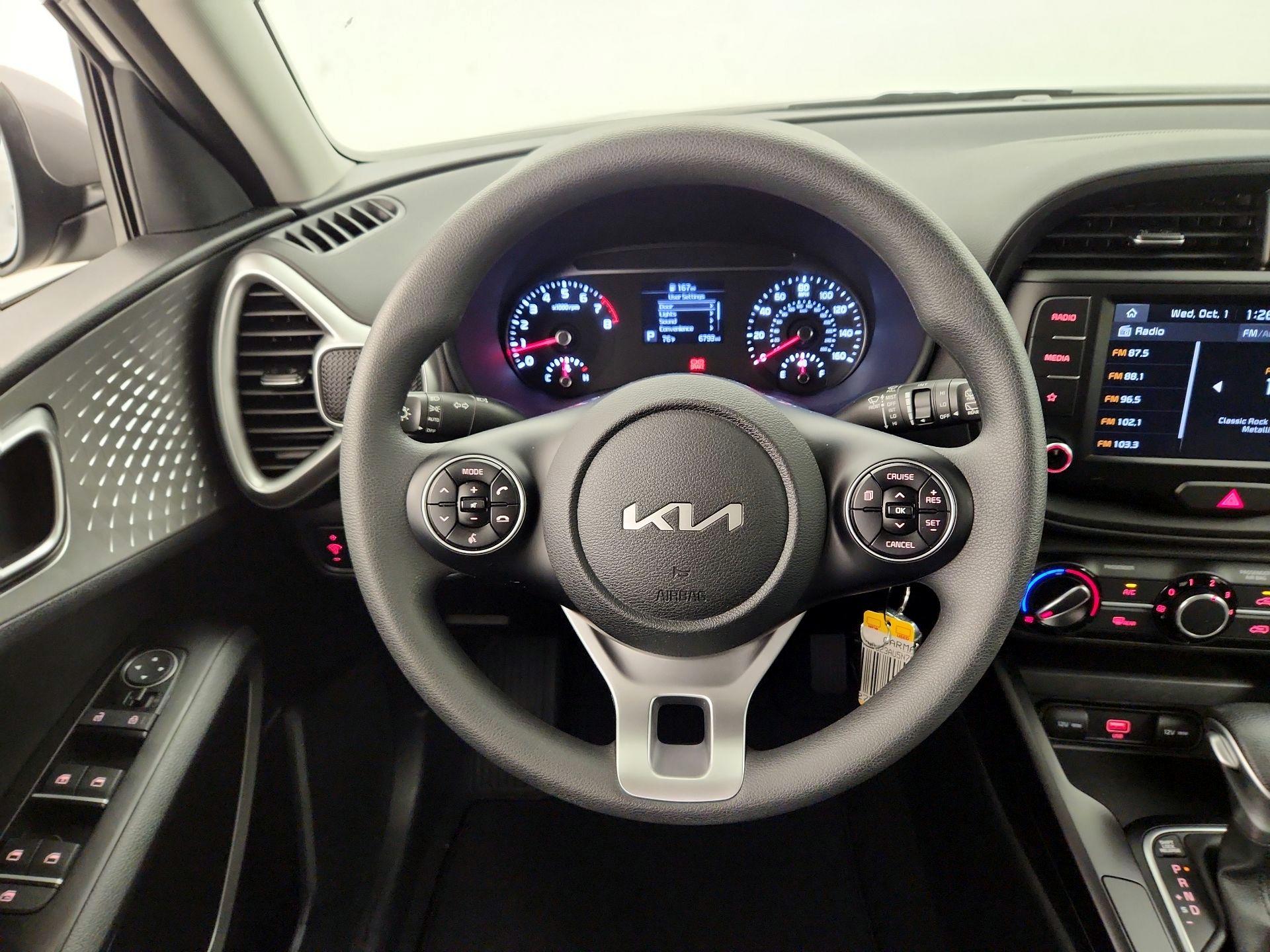 Thumbnail: 2022 Kia Soul - 10