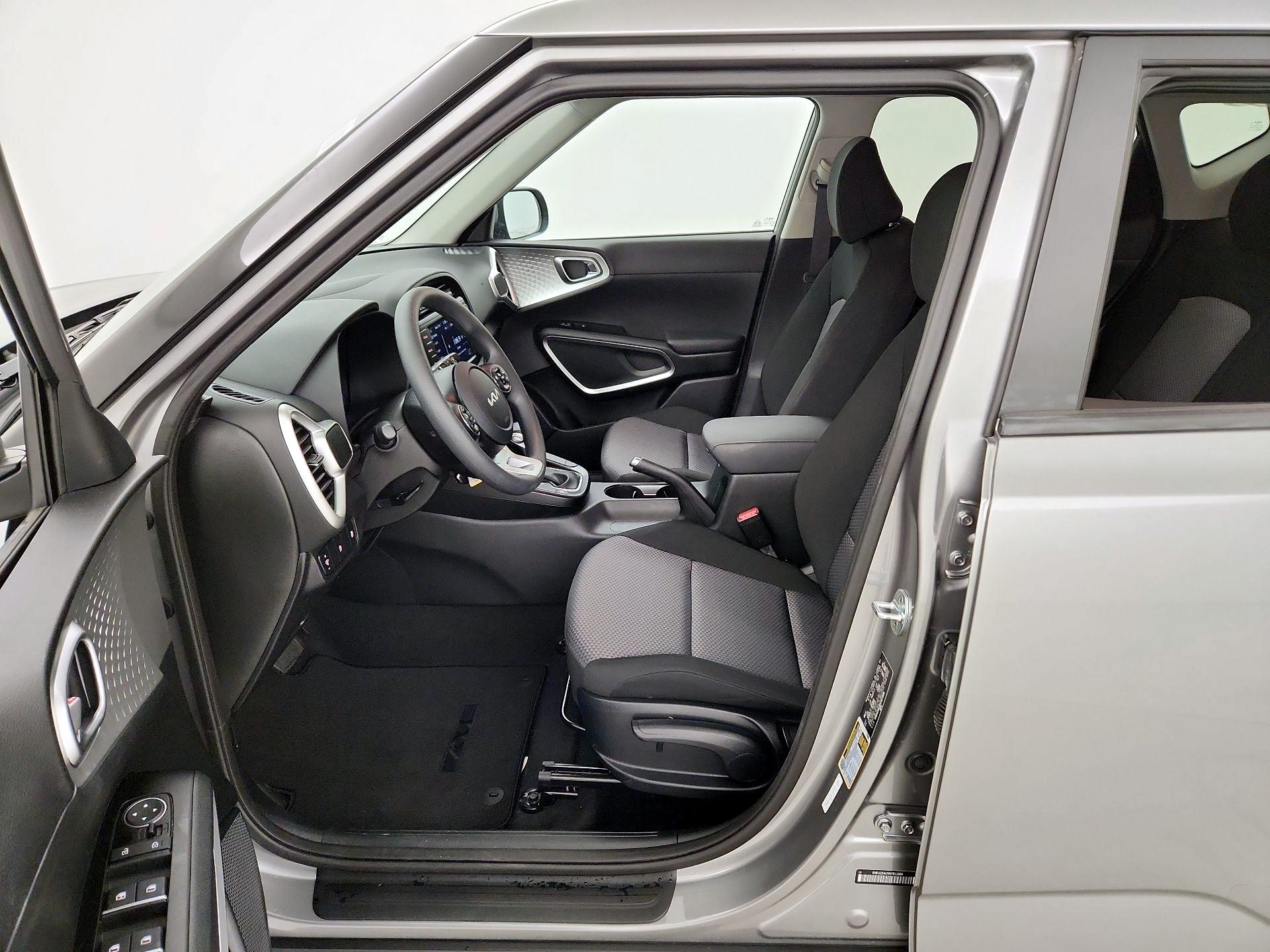 Thumbnail: 2022 Kia Soul - 11