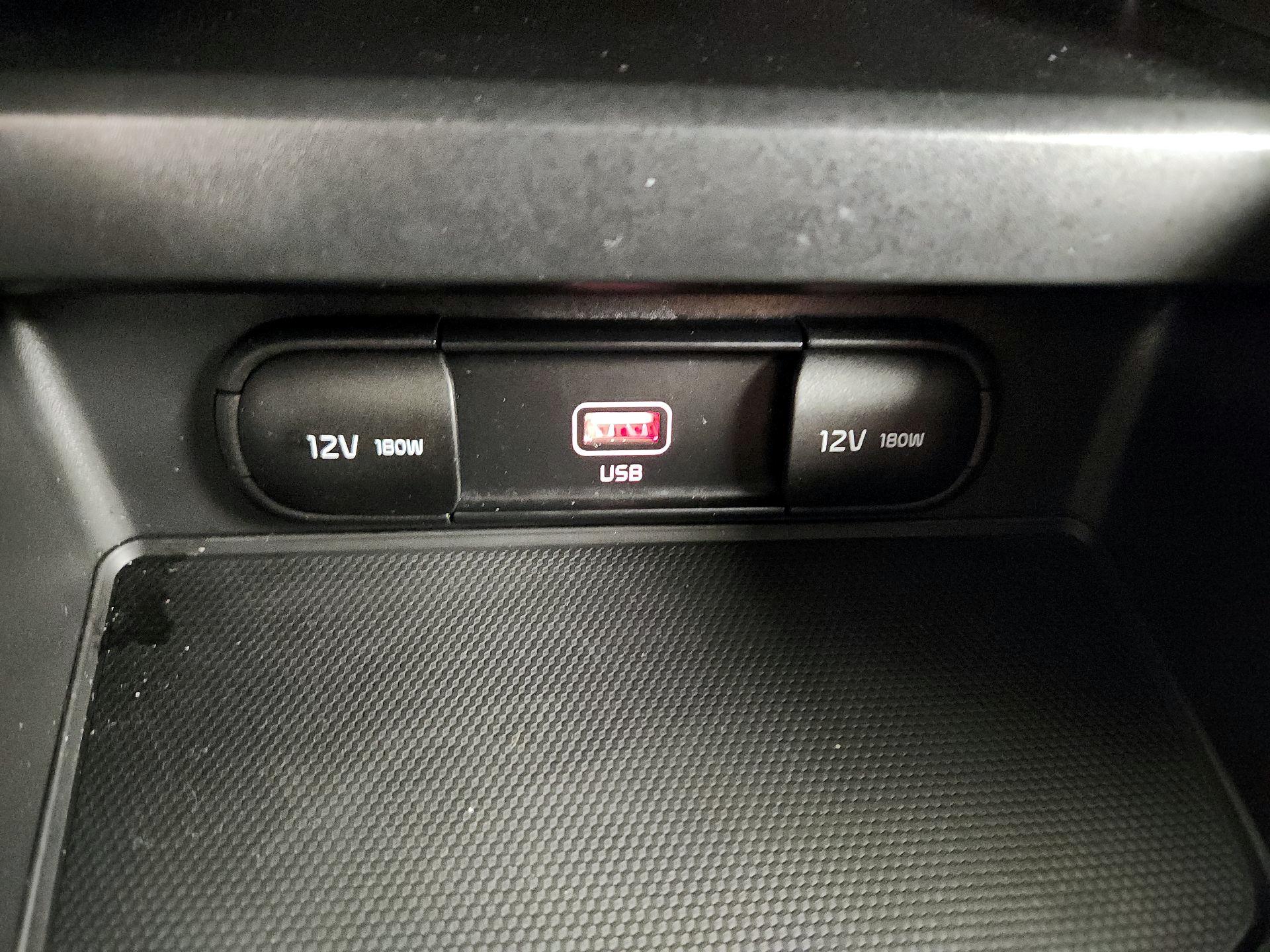 Thumbnail: 2022 Kia Soul - 18