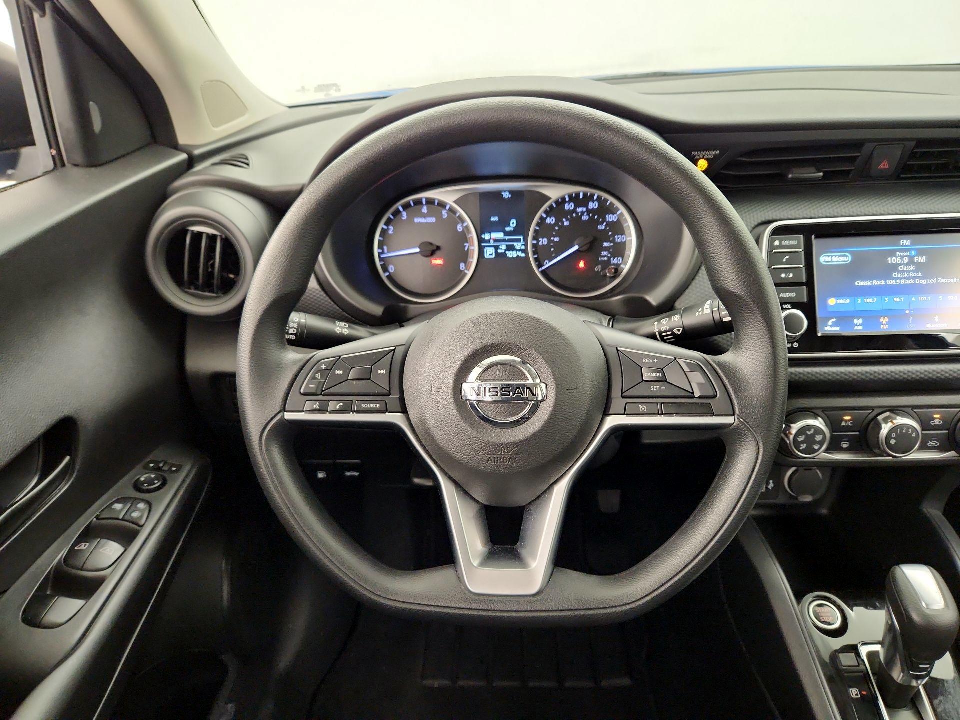 Thumbnail: 2021 Nissan Kicks - 10