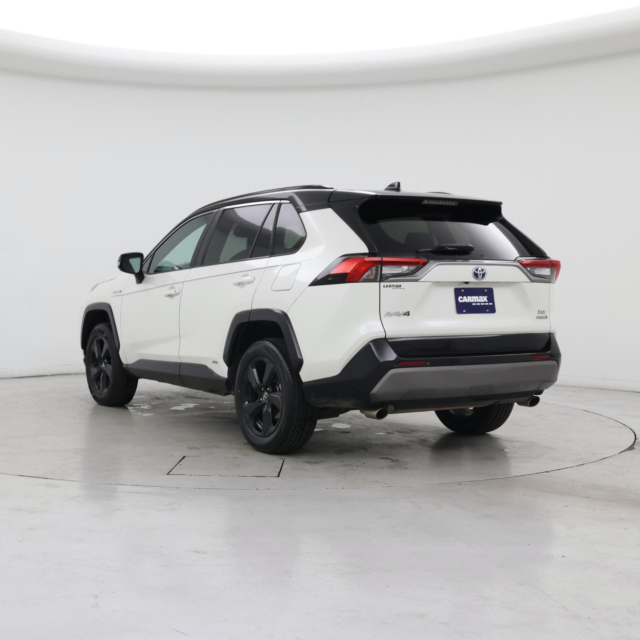 Thumbnail: 2021 Toyota RAV4 - 2