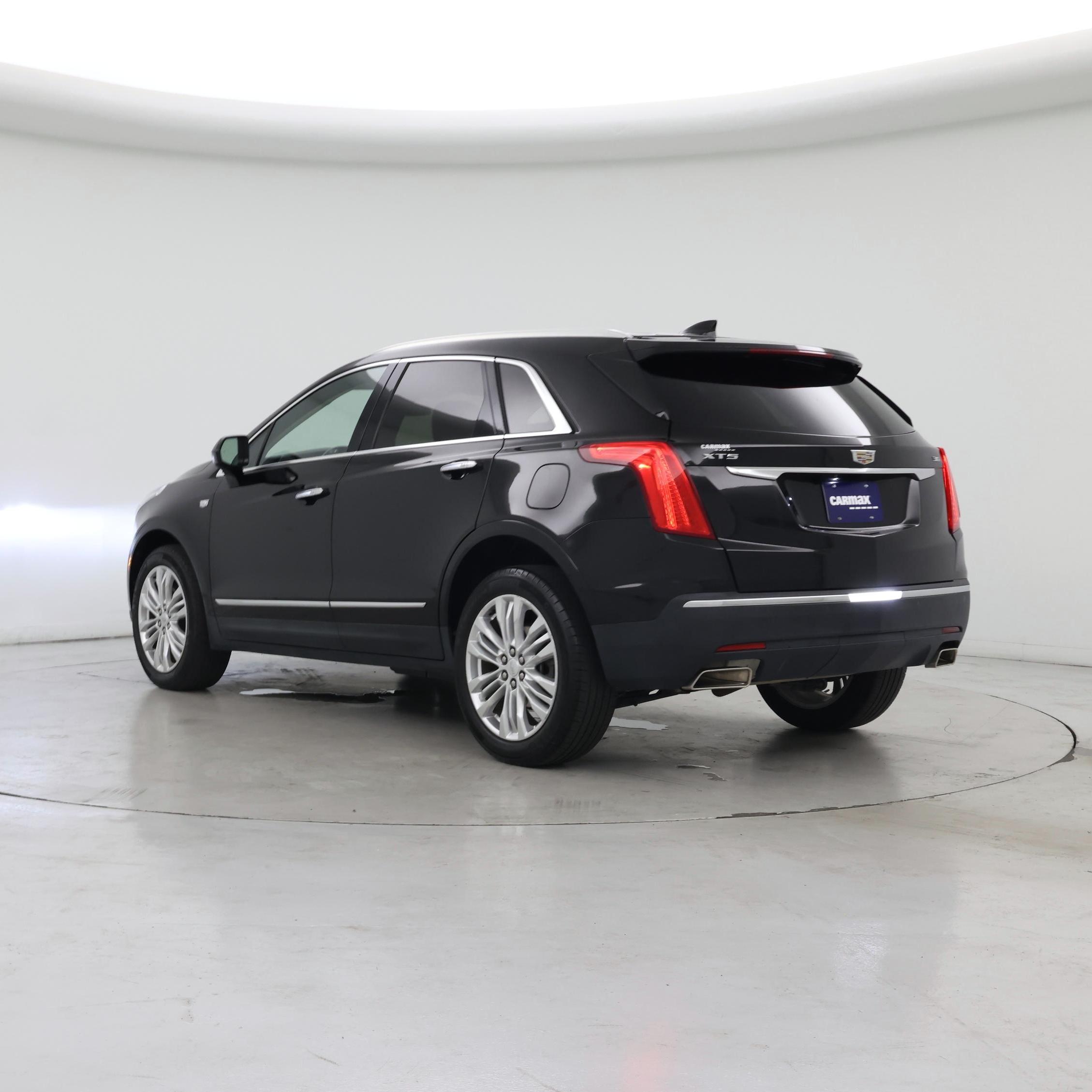 Thumbnail: 2019 Cadillac XT5 - 2