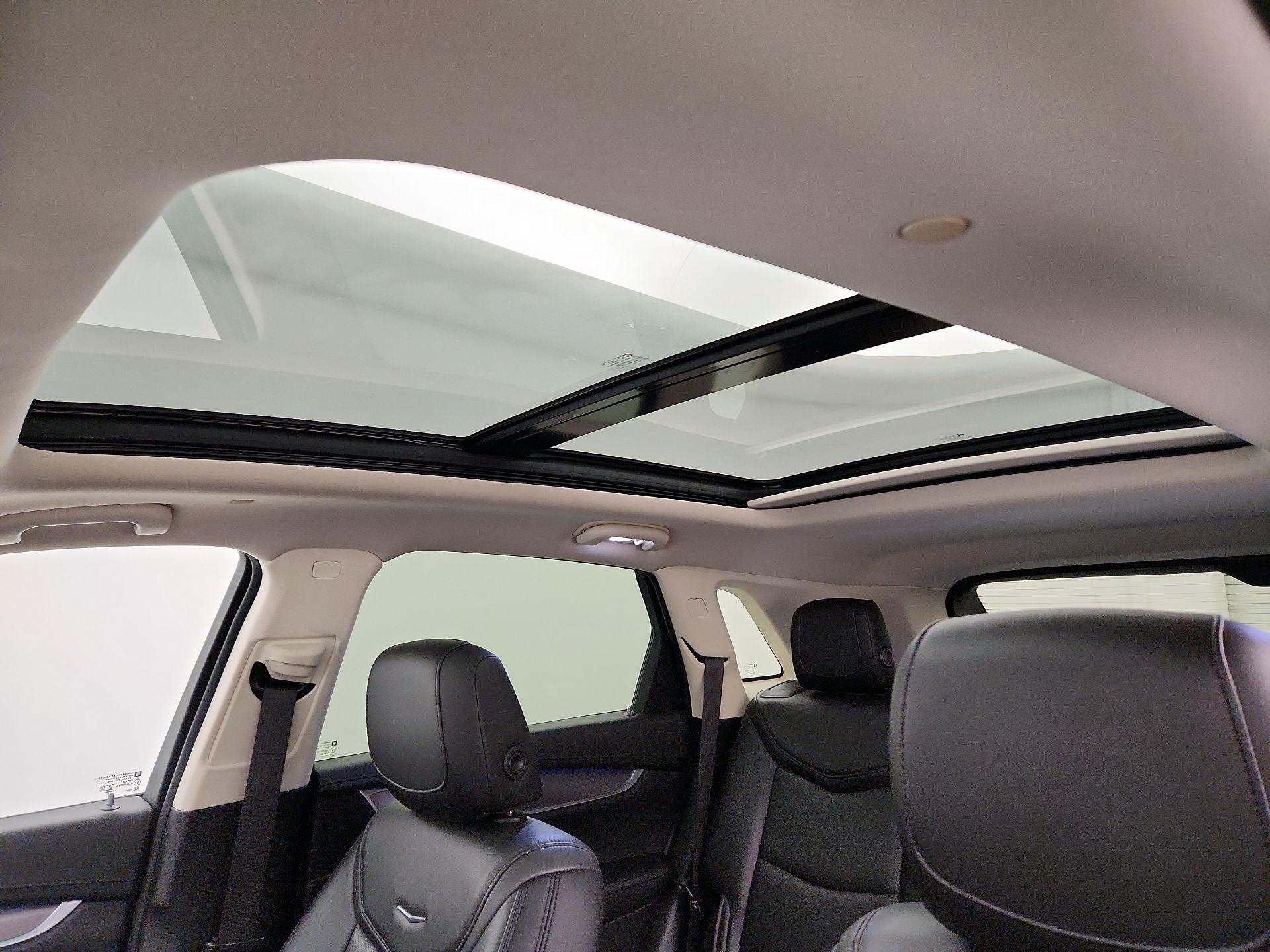 Thumbnail: 2019 Cadillac XT5 - 20