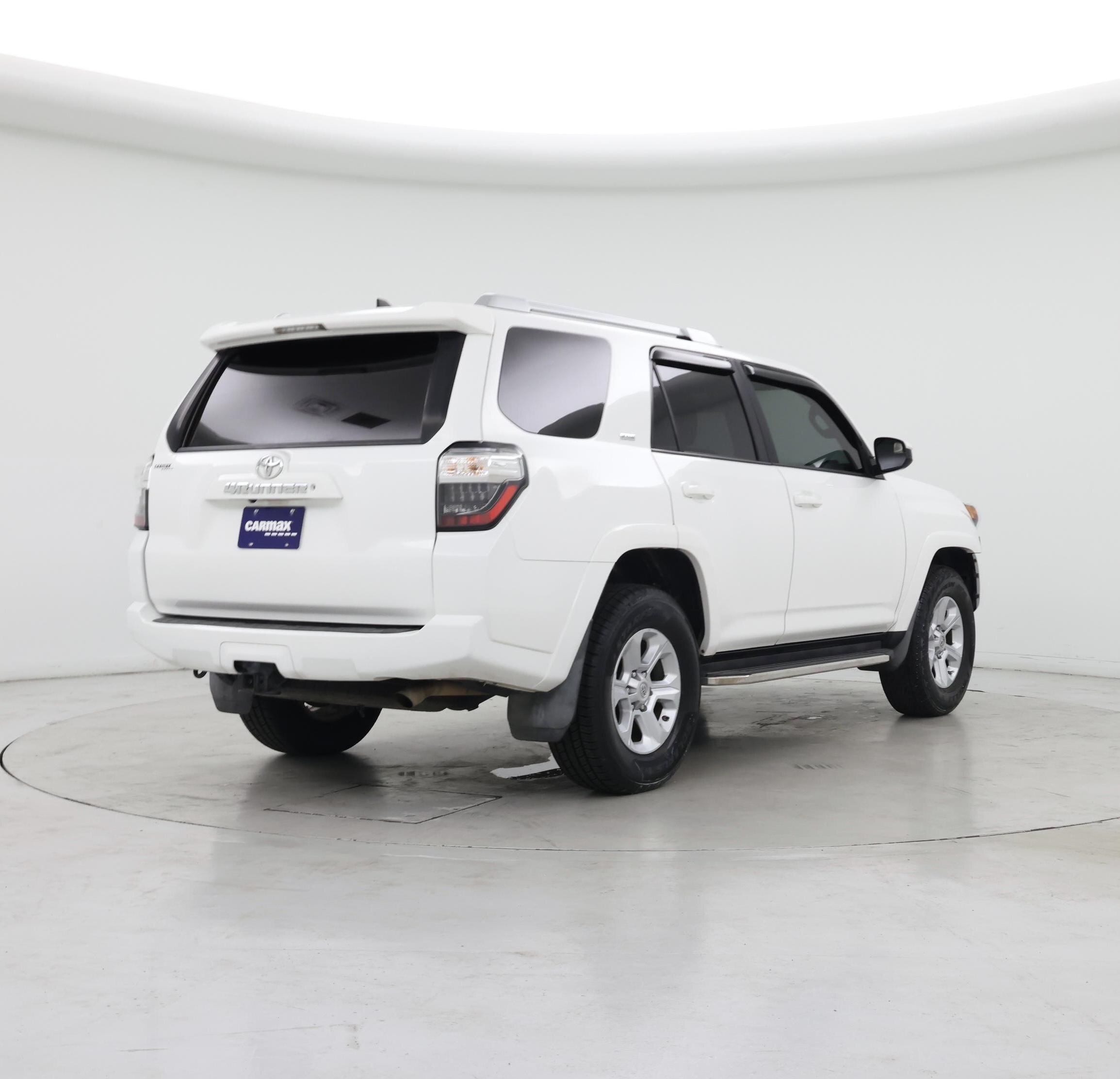 Thumbnail: 2016 Toyota 4Runner - 8