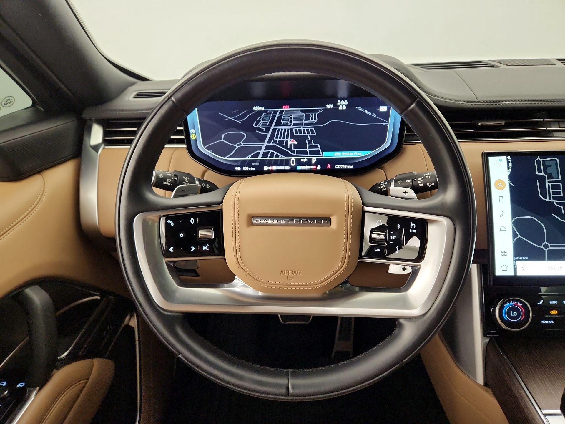 Thumbnail: 2023 Land Rover Range Rover - 10