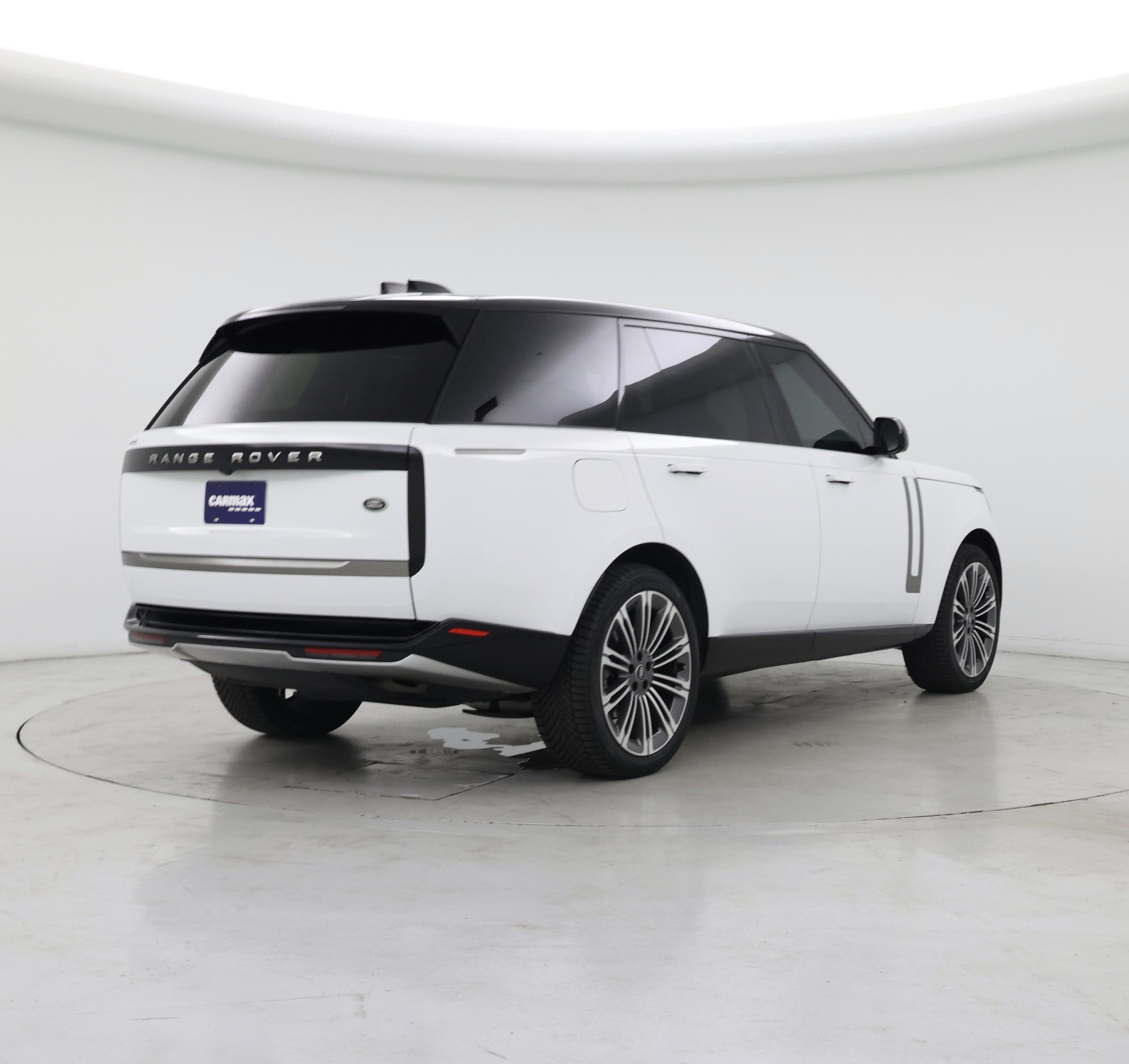 Thumbnail: 2023 Land Rover Range Rover - 8