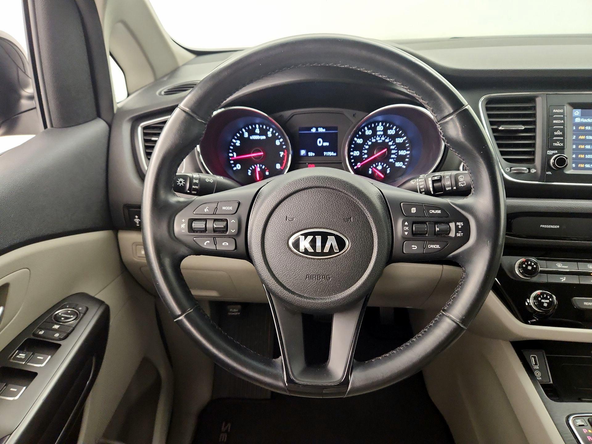 Thumbnail: 2019 Kia Sedona - 10