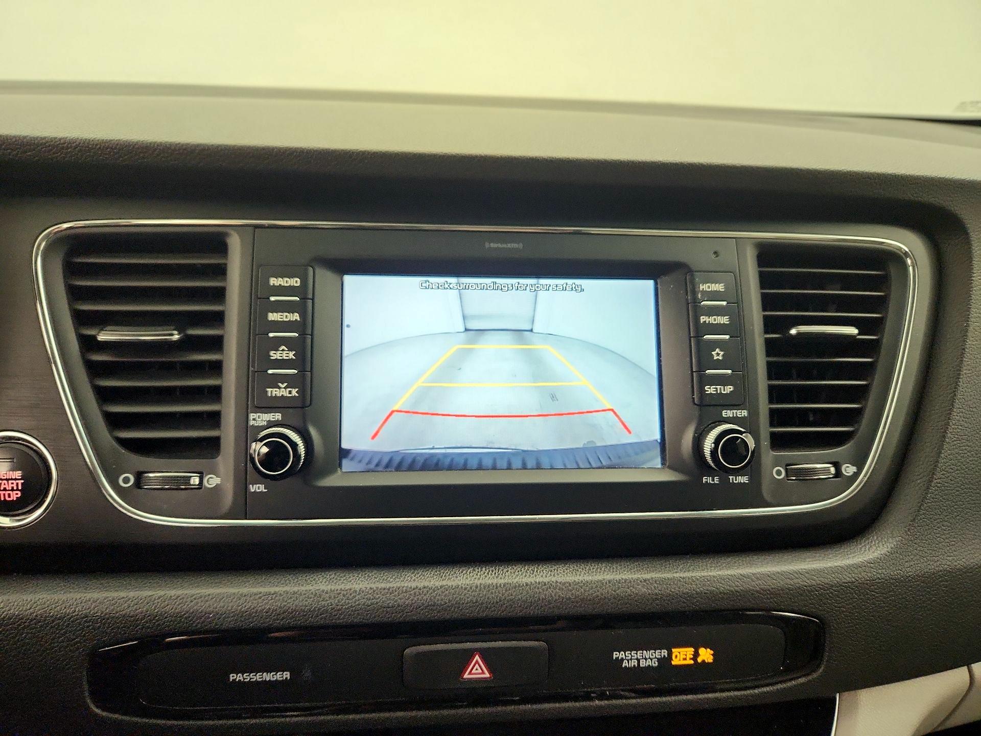 Thumbnail: 2019 Kia Sedona - 14