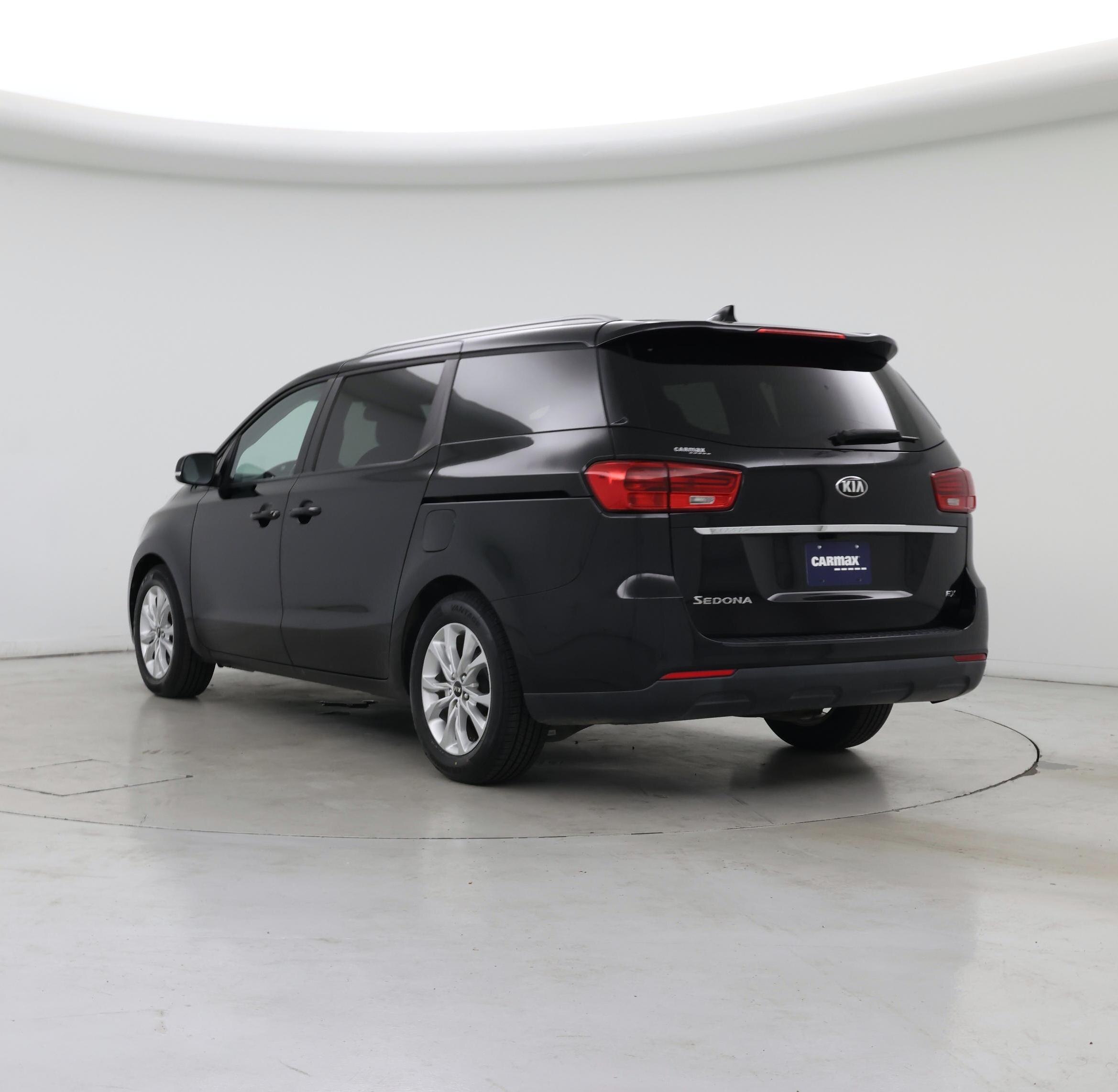 Thumbnail: 2019 Kia Sedona - 2