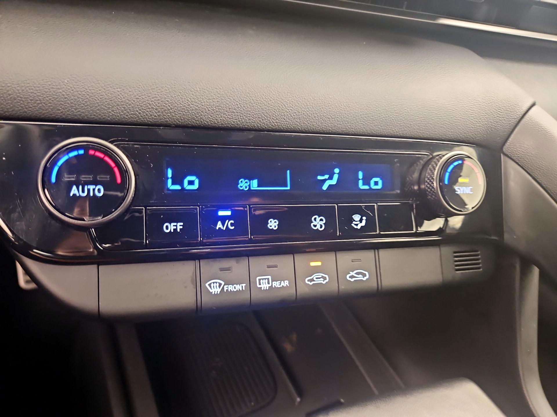 Thumbnail: 2025 Hyundai Elantra - 16