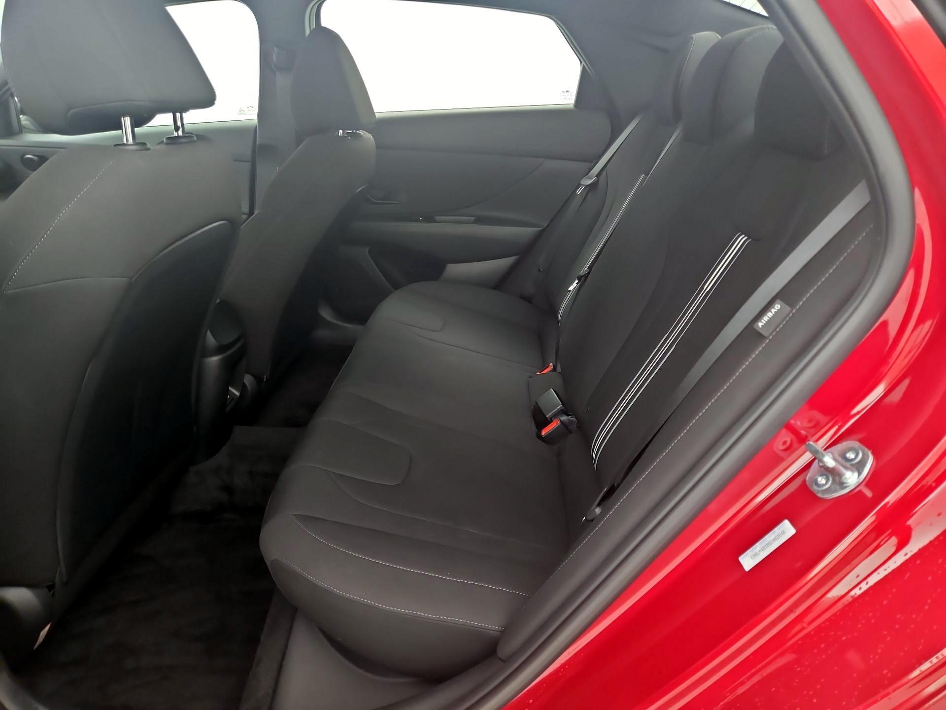 Thumbnail: 2025 Hyundai Elantra - 19