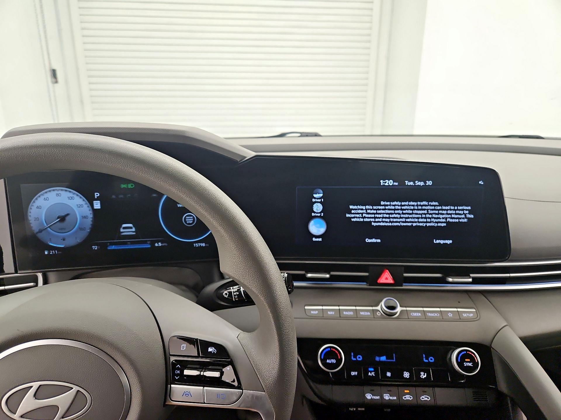 Thumbnail: 2024 Hyundai Elantra - 16