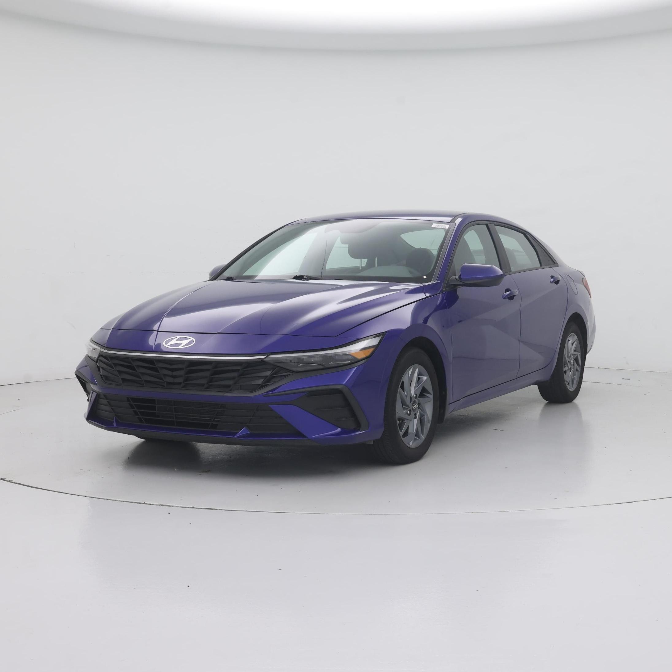 Thumbnail: 2024 Hyundai Elantra - 4