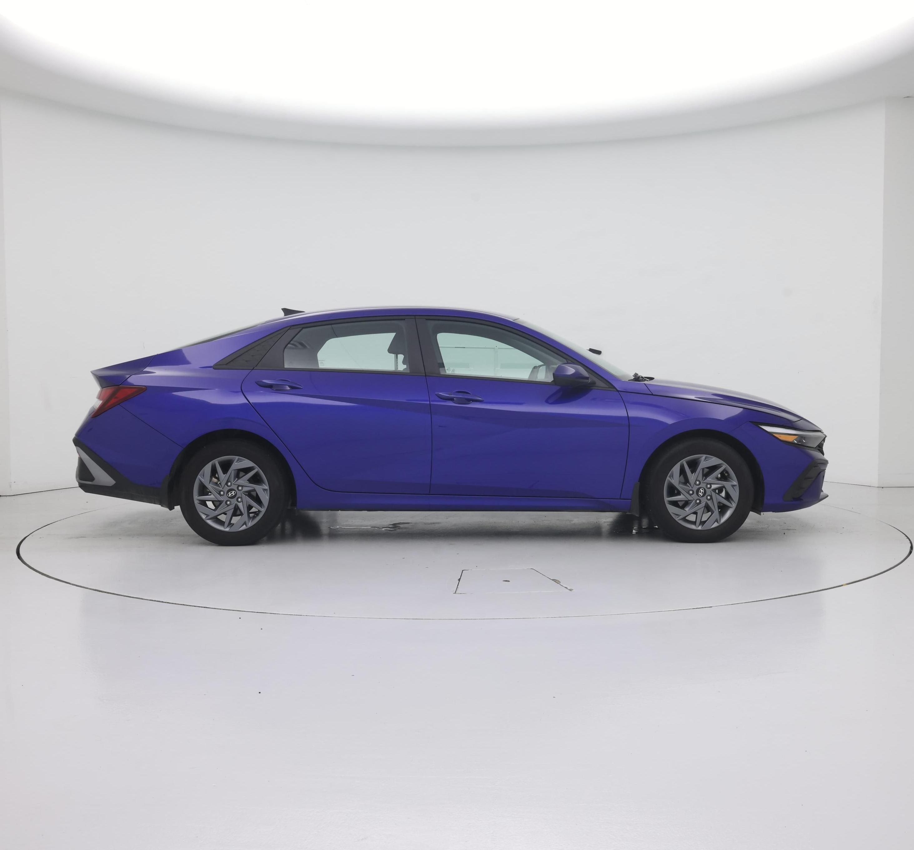 Thumbnail: 2024 Hyundai Elantra - 7