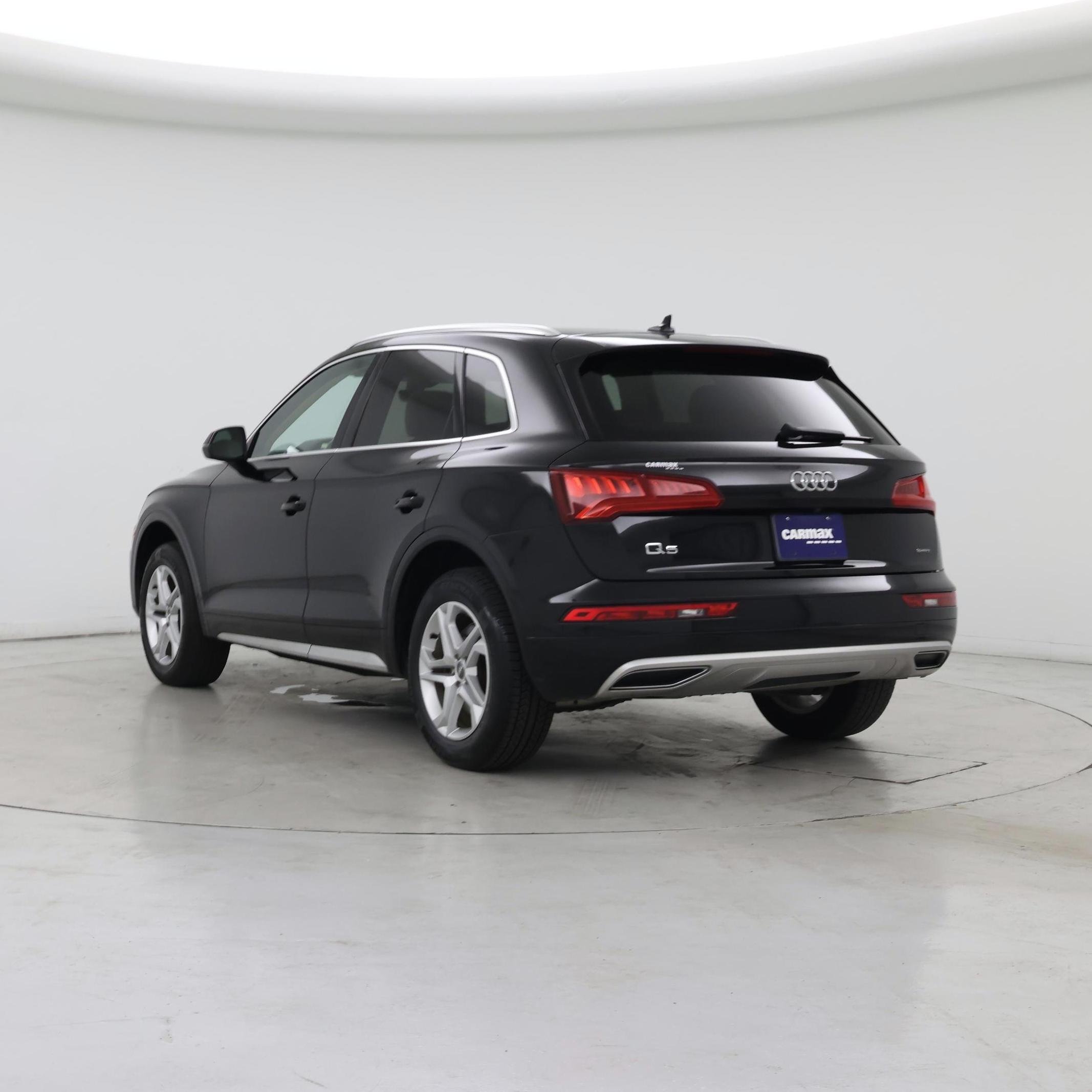 Thumbnail: 2019 Audi Q5 - 2