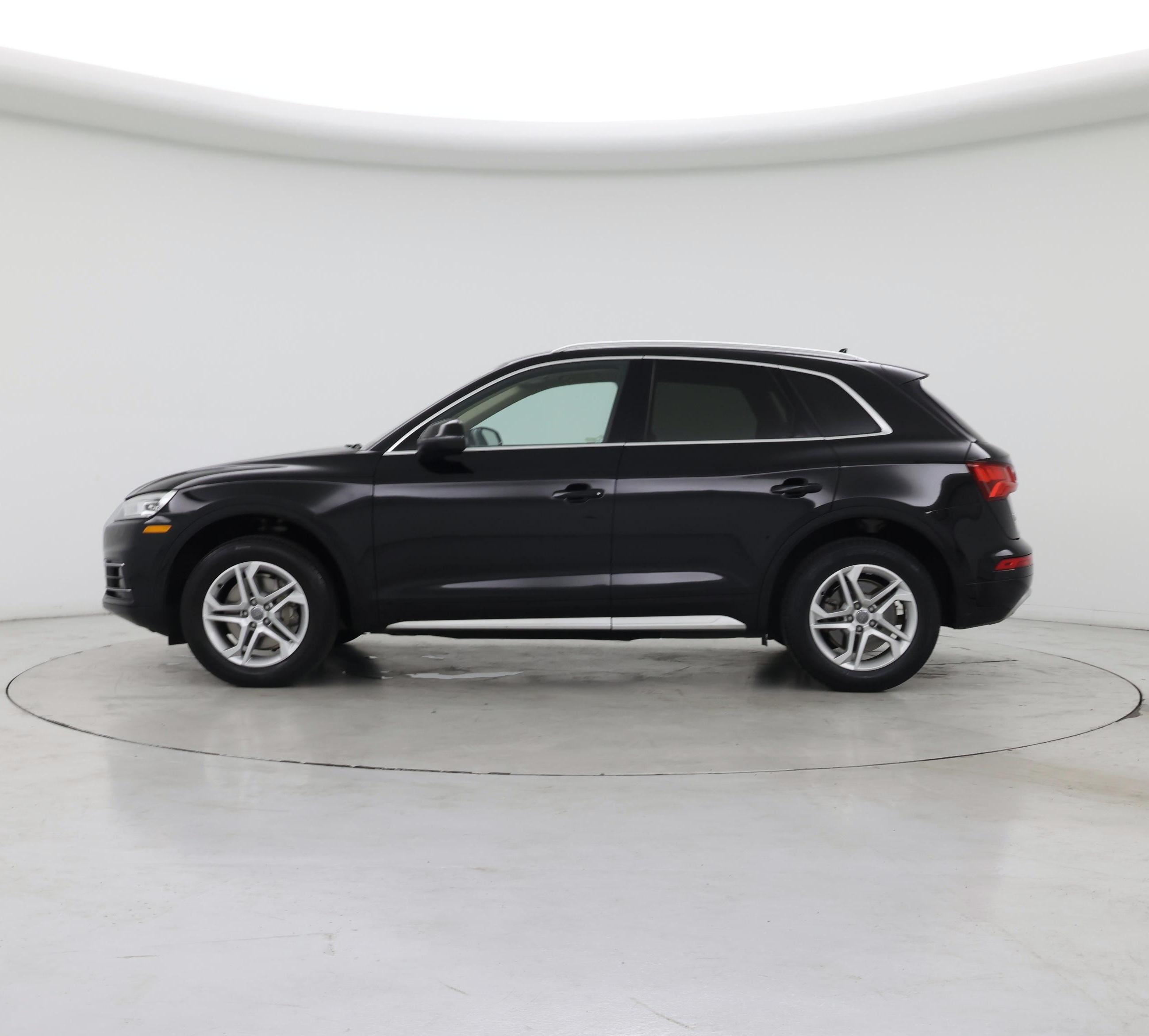Thumbnail: 2019 Audi Q5 - 3