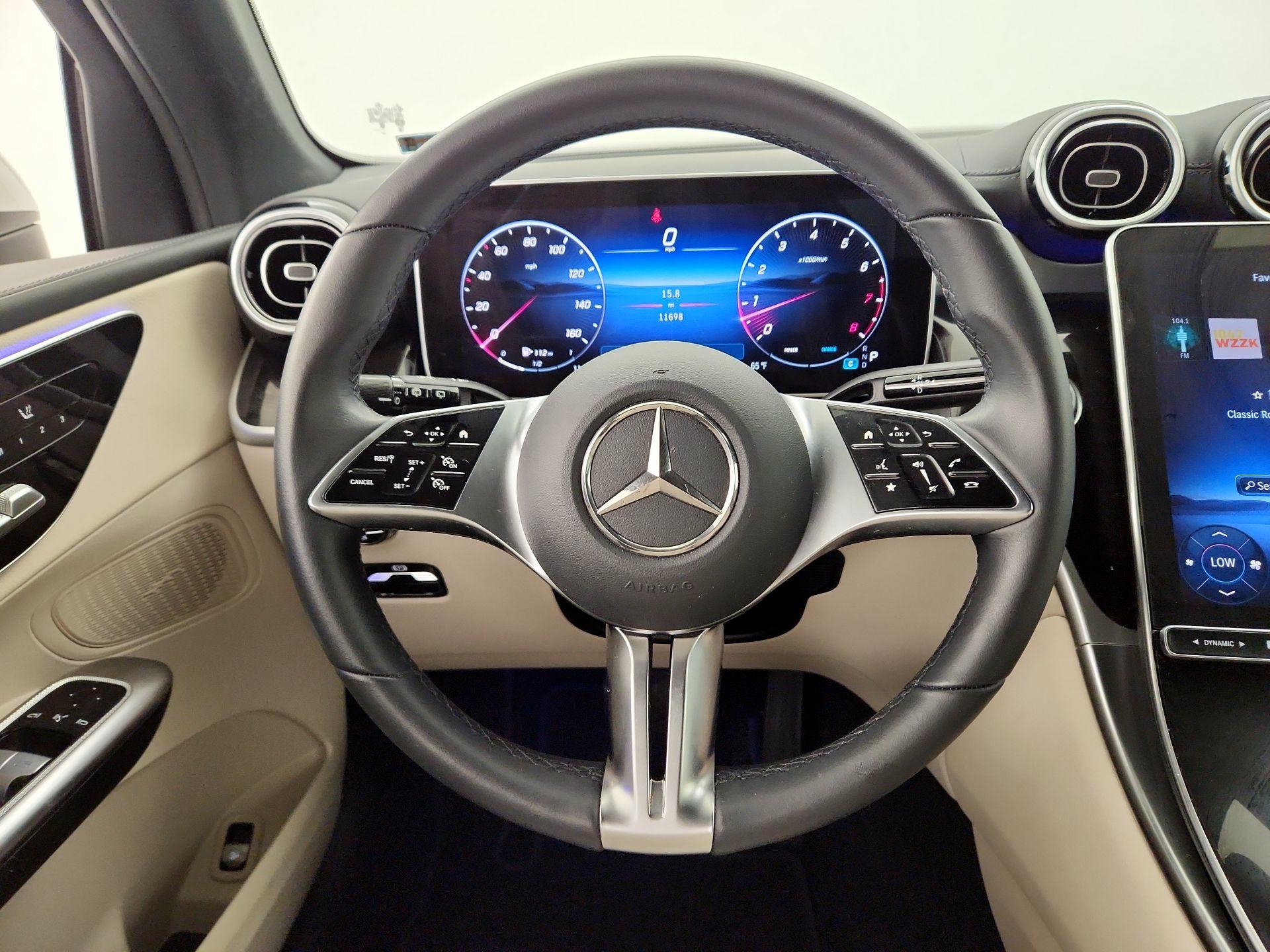 Thumbnail: 2025 Mercedes-Benz GLC - 10