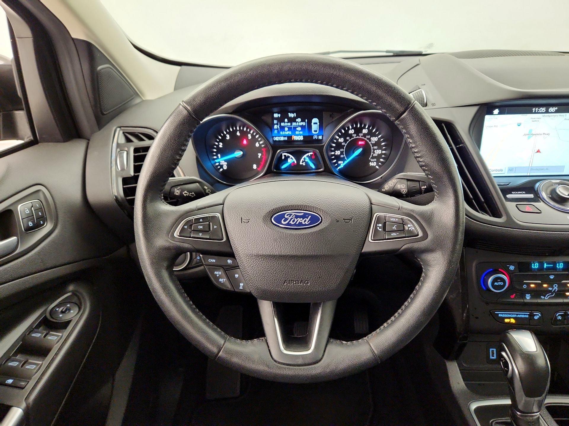 Thumbnail: 2019 Ford Escape - 10
