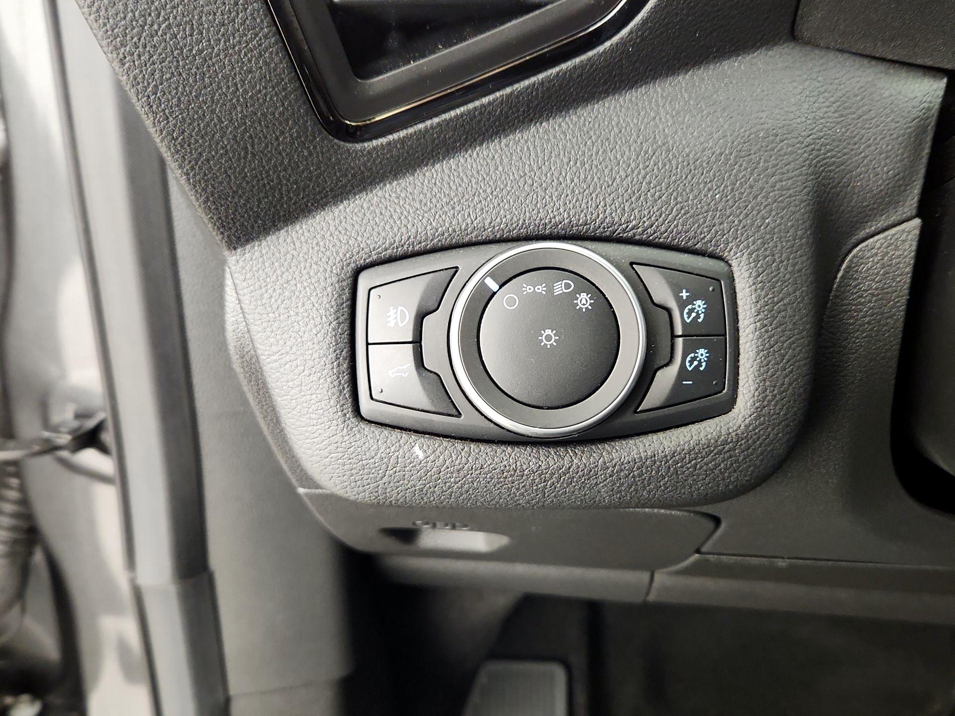 Thumbnail: 2019 Ford Escape - 13
