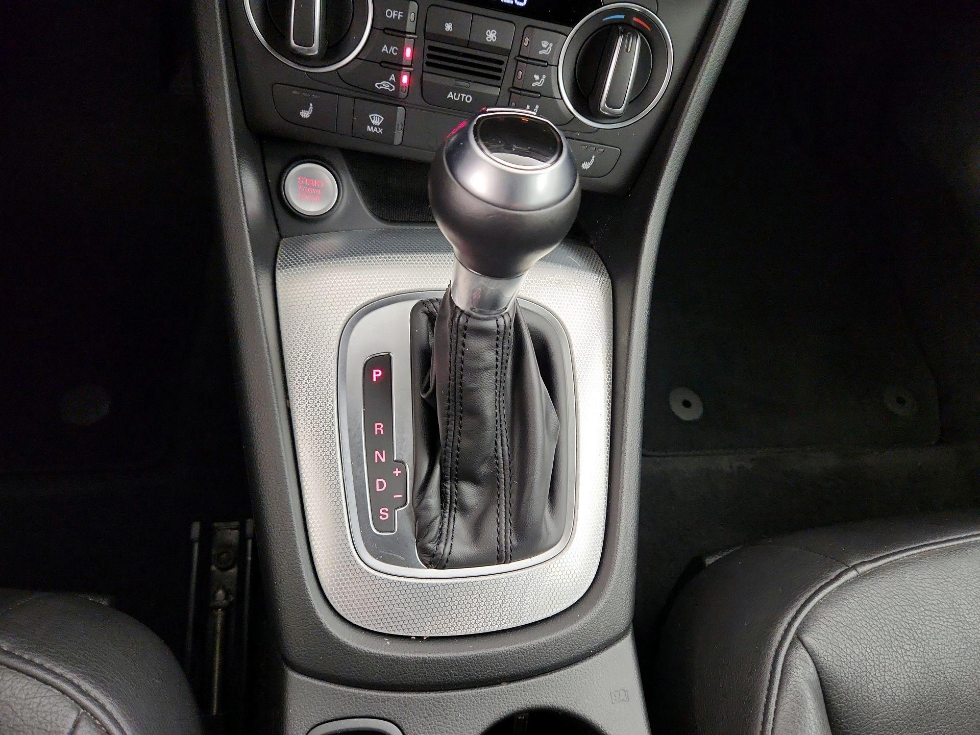 Thumbnail: 2016 Audi Q3 - 18