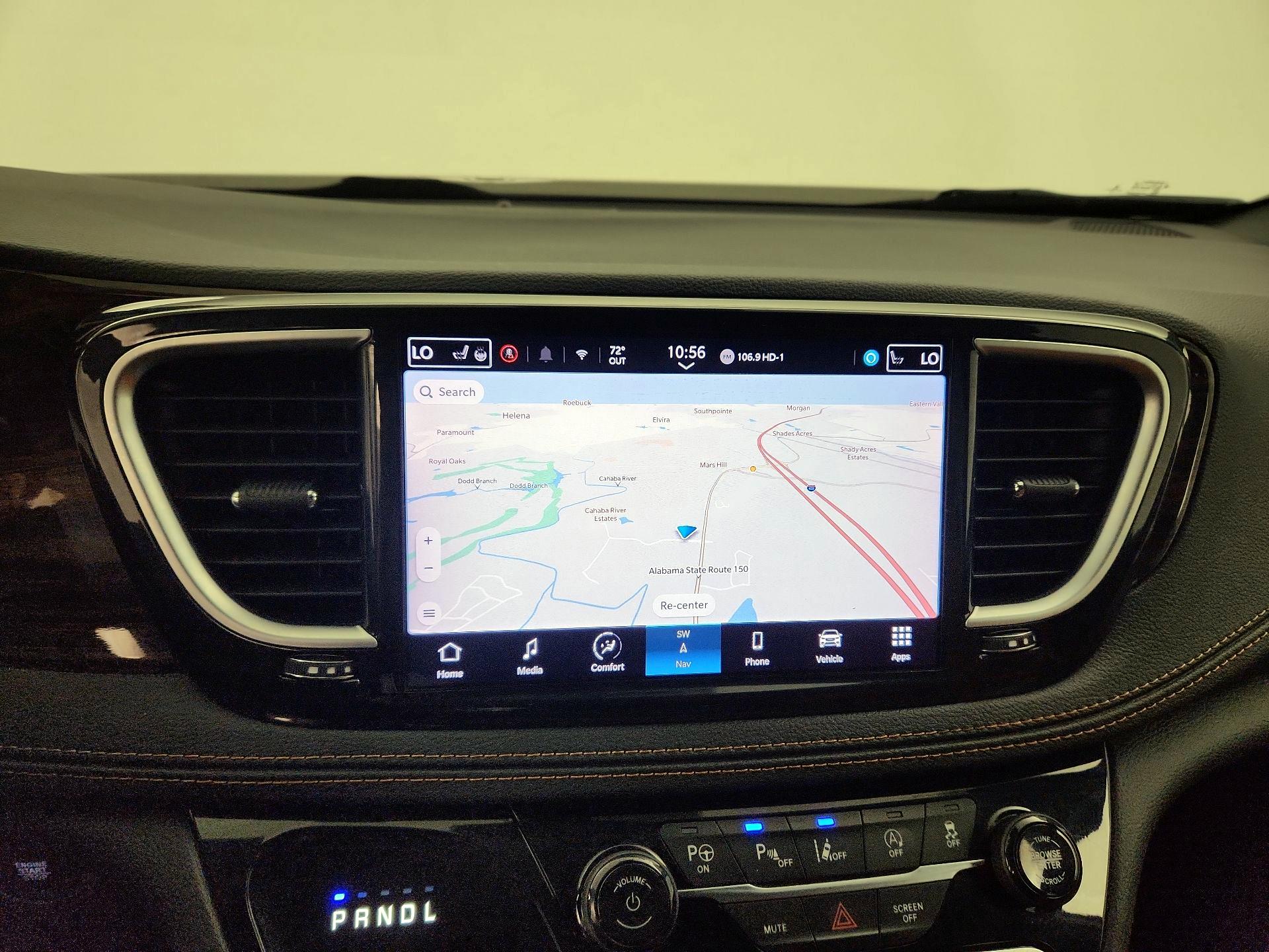Thumbnail: 2022 Chrysler Pacifica - 14
