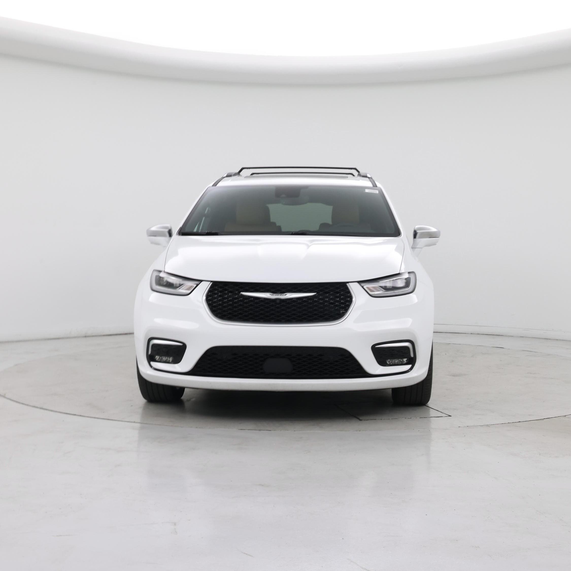 Thumbnail: 2022 Chrysler Pacifica - 5