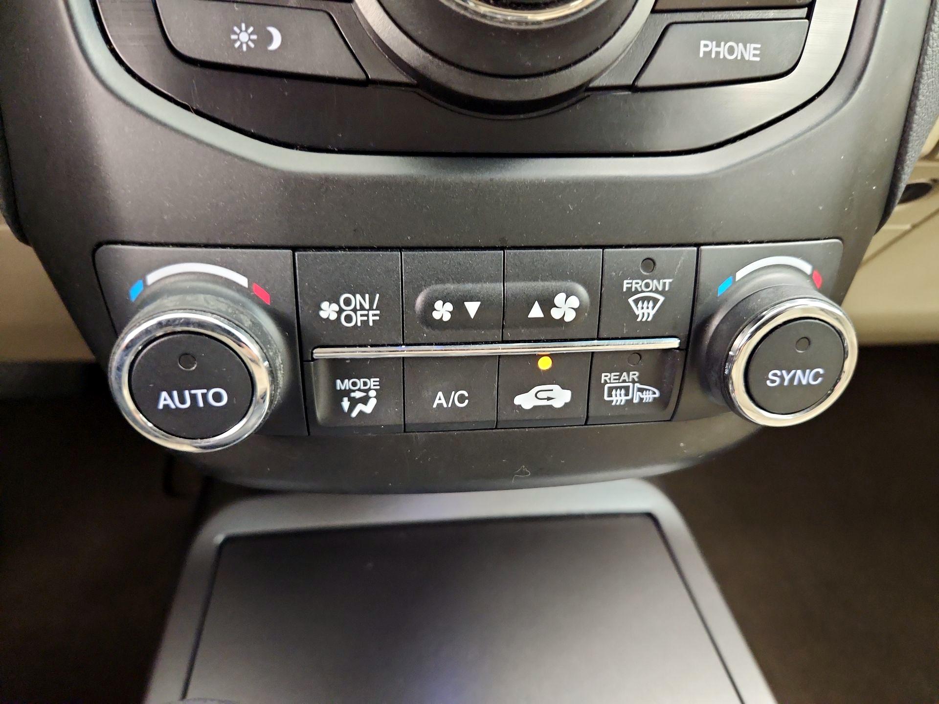 Thumbnail: 2015 Acura RDX - 17