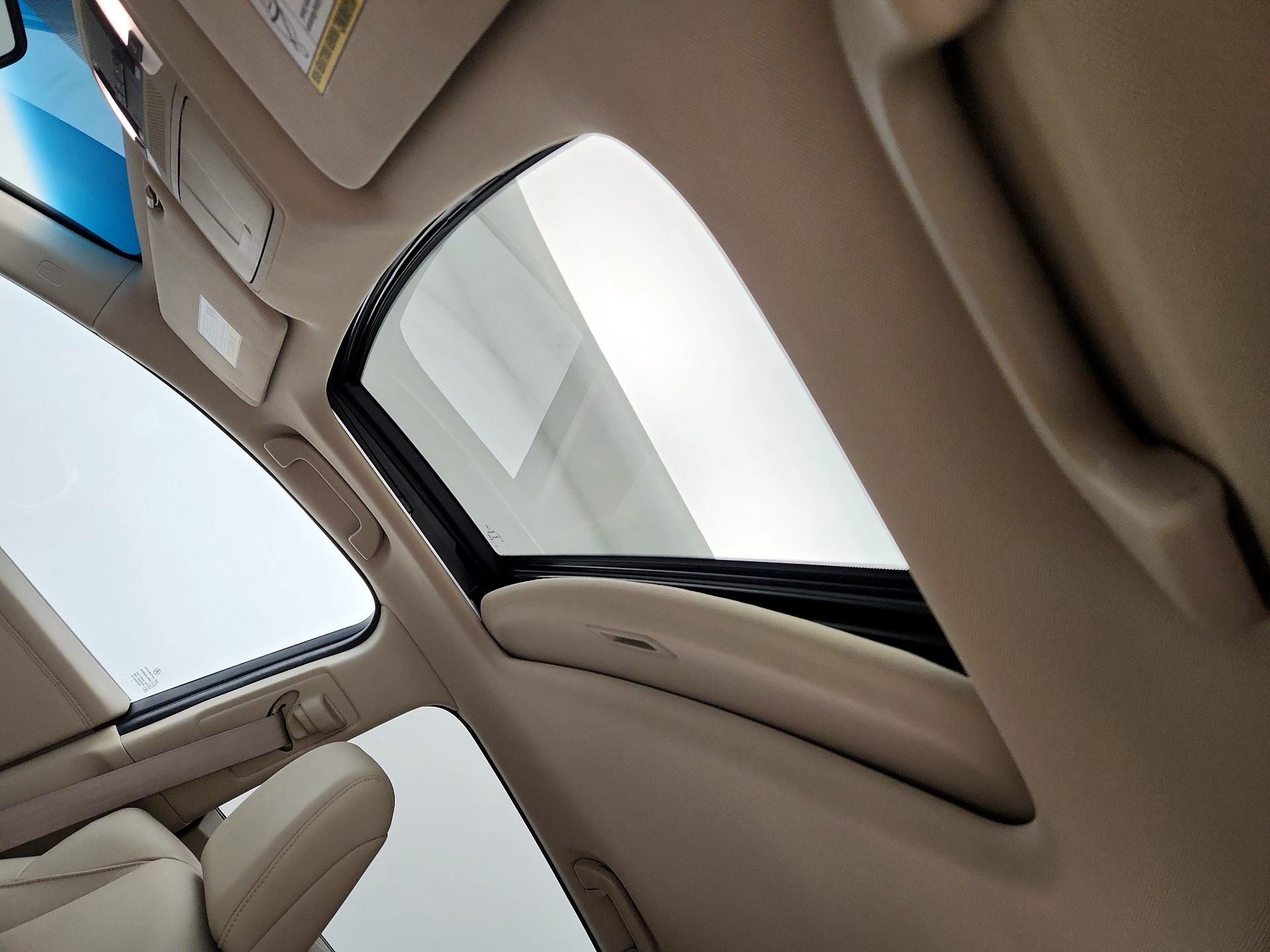 Thumbnail: 2015 Acura RDX - 20