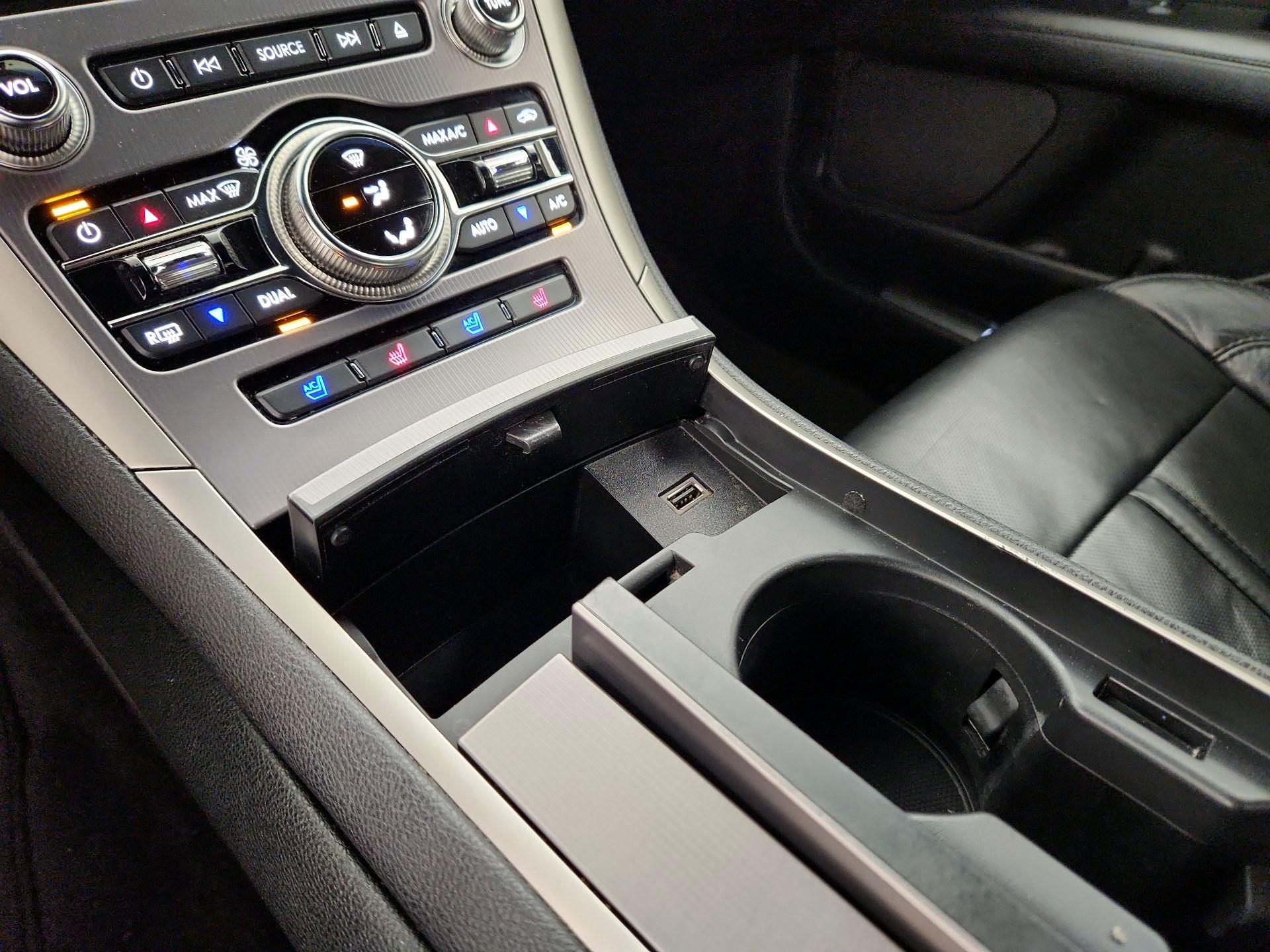 Thumbnail: 2017 Lincoln MKZ - 19