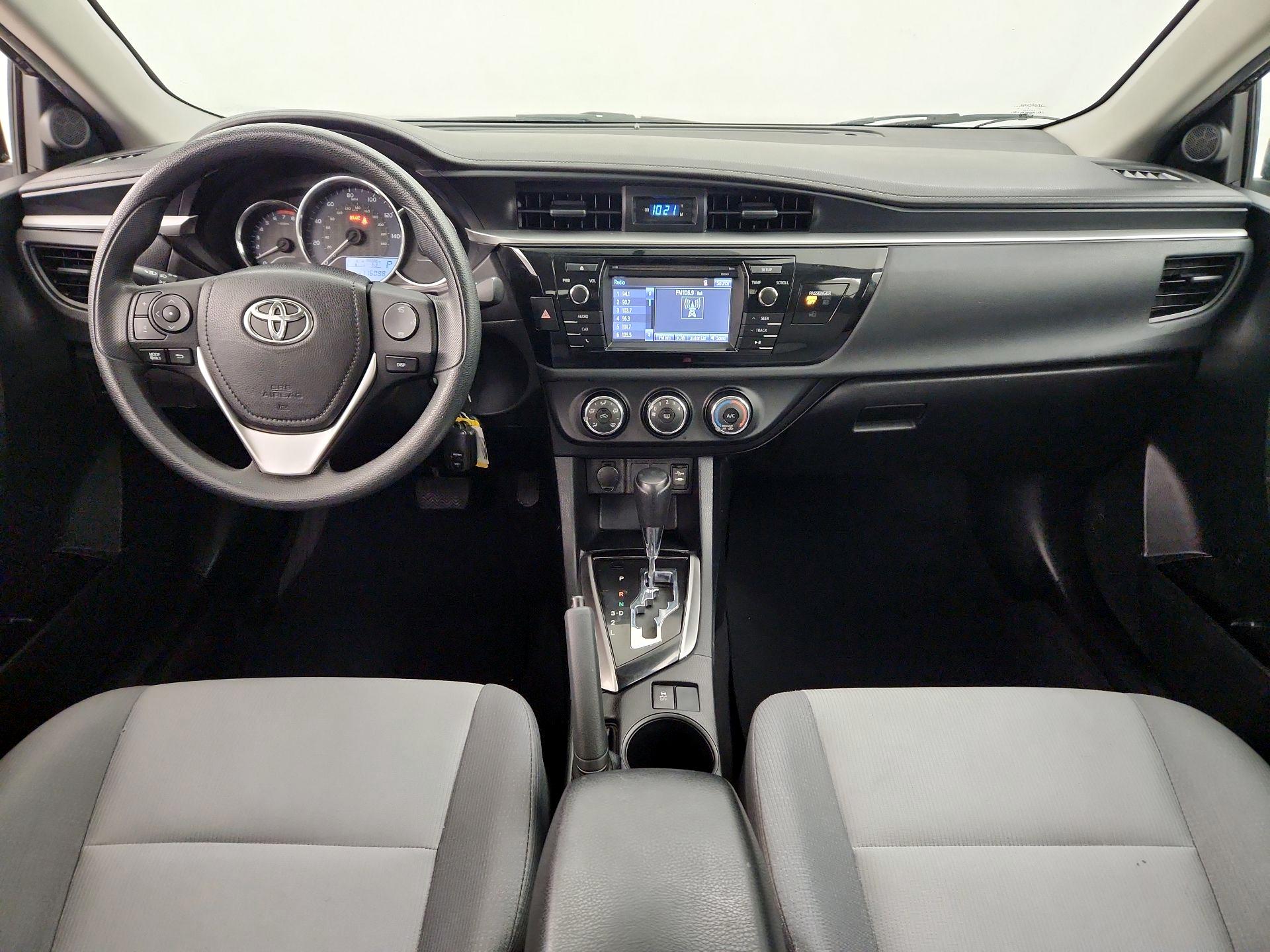 Thumbnail: 2016 Toyota Corolla - 9